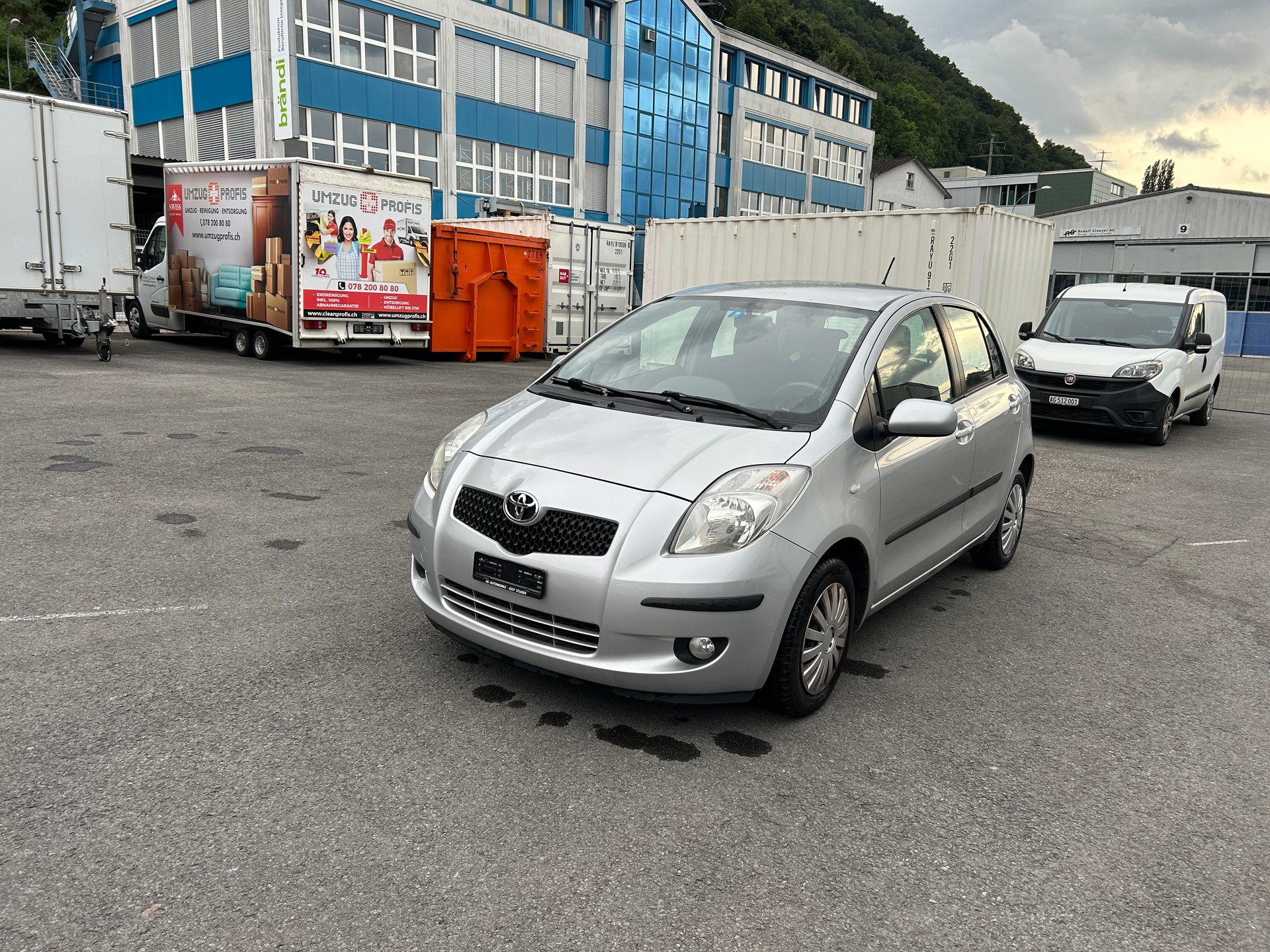 TOYOTA Yaris 1.3 City Multimode-image-2