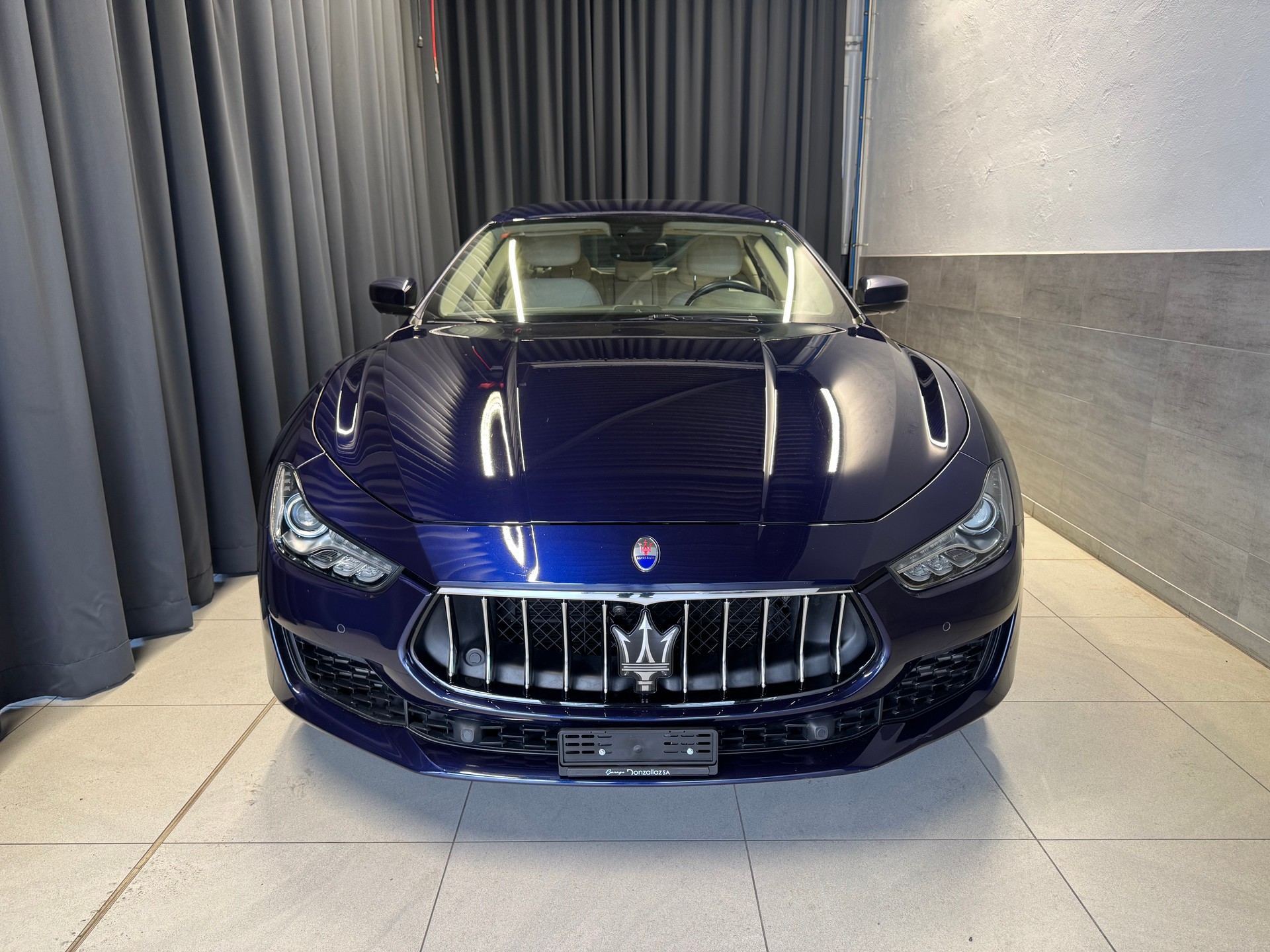 MASERATI Ghibli S Q4 3.0 GranLusso Automatica(M)(8)-showroom-element-1