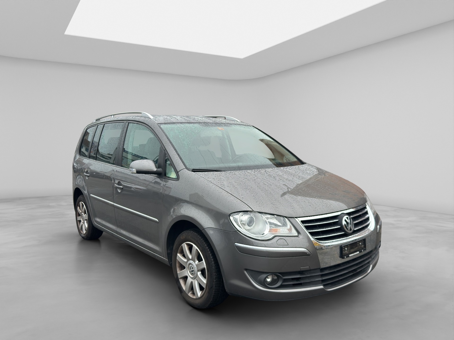 VW Touran 2.0 EcoFuel Trendline Traveller-image-7