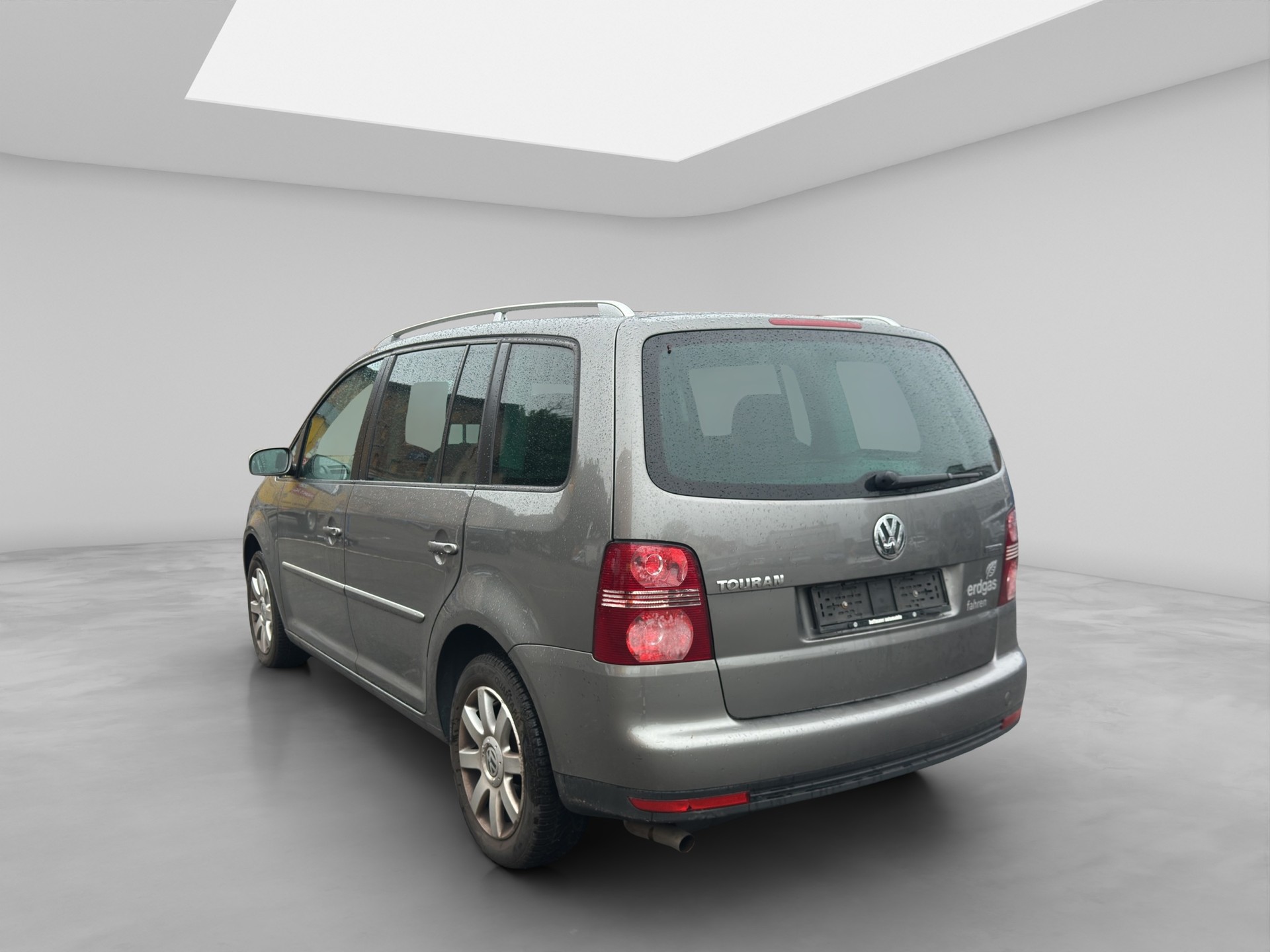 VW Touran 2.0 EcoFuel Trendline Traveller-showroom-element-3