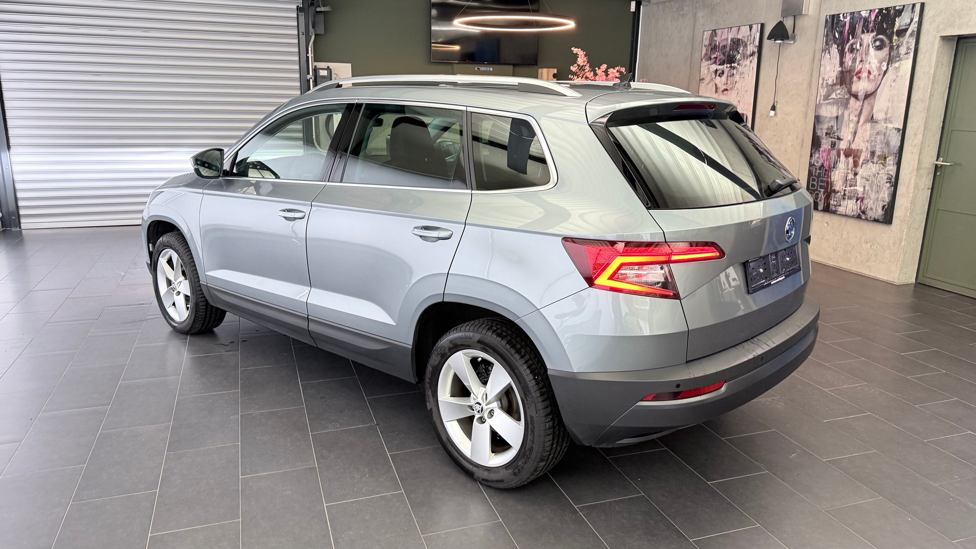 SKODA Karoq 1.6 TDI Smile DSG-image-7