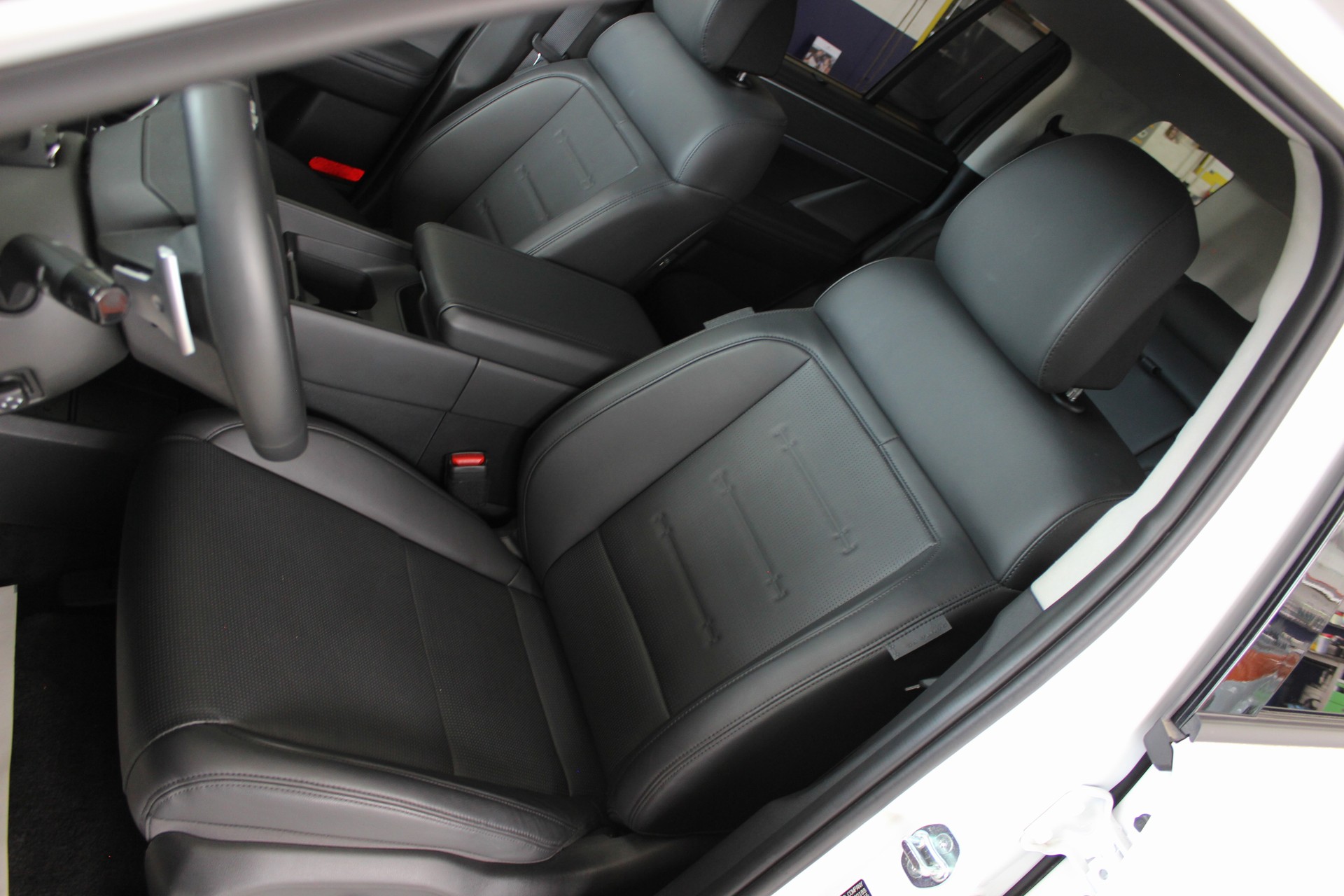 HYUNDAI Santa Fe 1.6 T-GDi HEV Vertex Swiss 4WD Automatic 💥 Schweizer Fahrzeug 💥 Garantie bis 19-12-29 💥 Lieferung möglich-image-30
