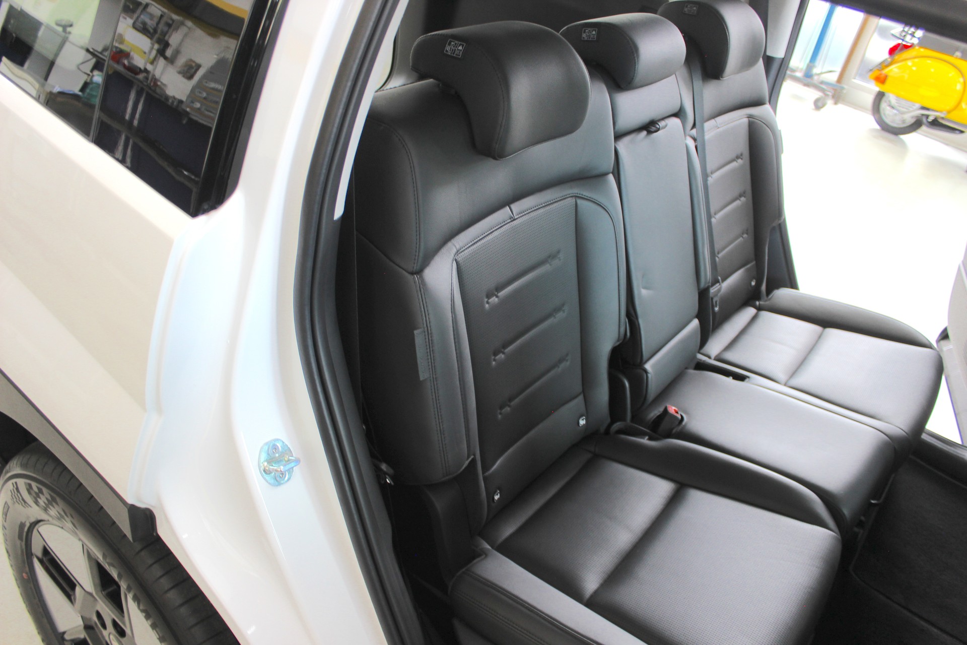 HYUNDAI Santa Fe 1.6 T-GDi HEV Vertex Swiss 4WD Automatic 💥 Schweizer Fahrzeug 💥 Garantie bis 19-12-29 💥 Lieferung möglich-image-21