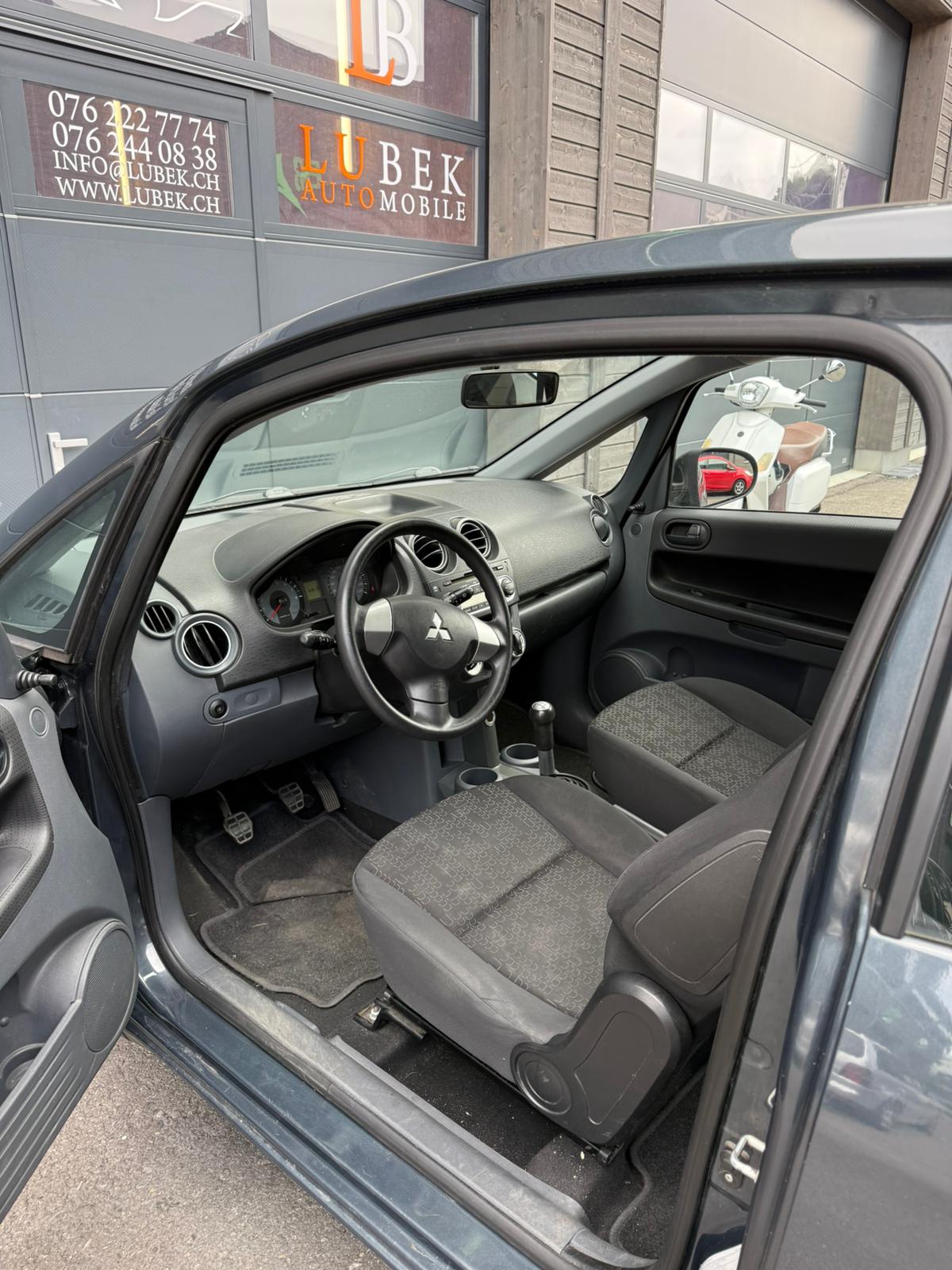 MITSUBISHI Colt 1.1 12V Super Jubilé-image-5