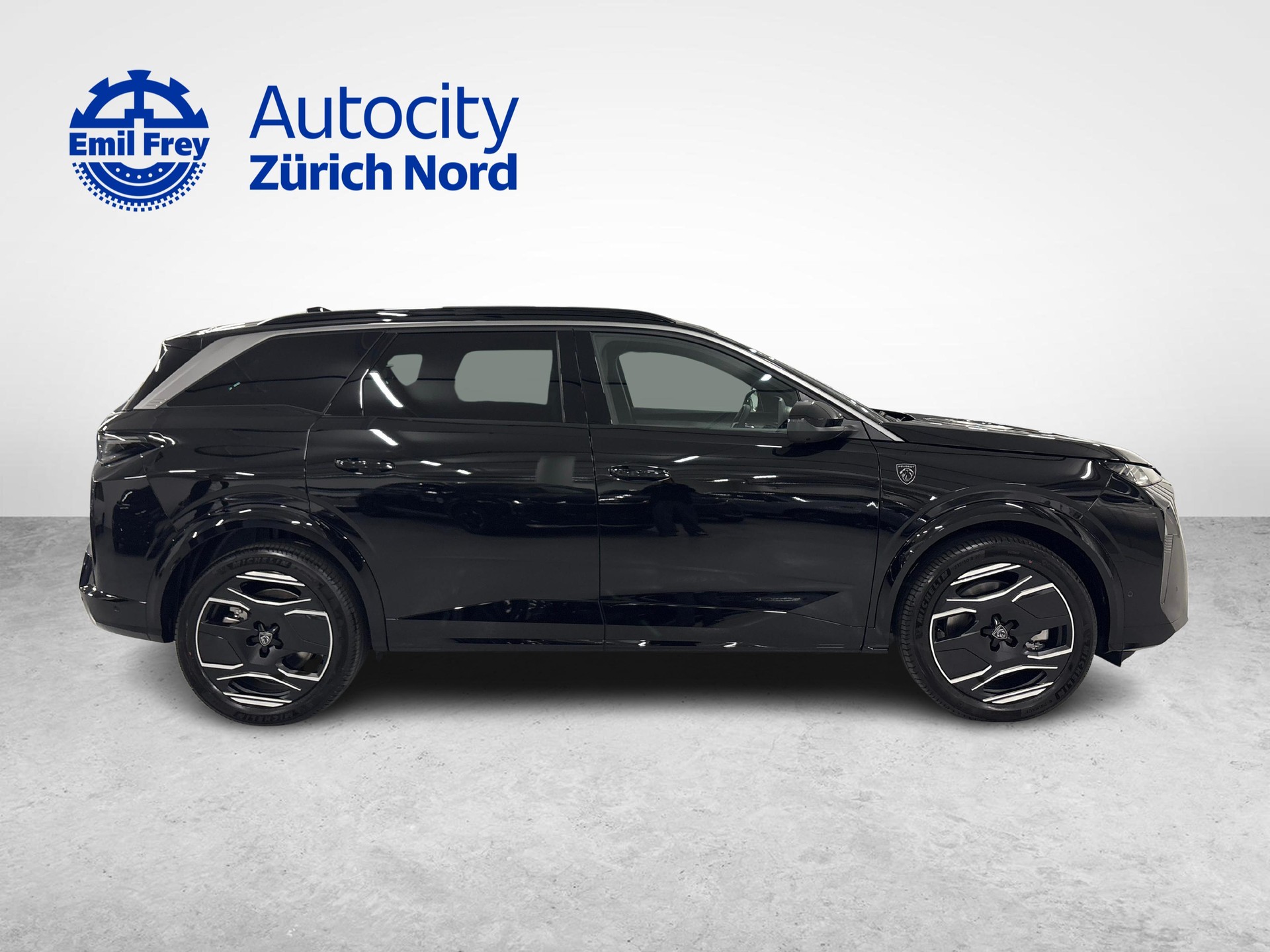 PEUGEOT 5008 e-GT Exclusive AWD-image-5
