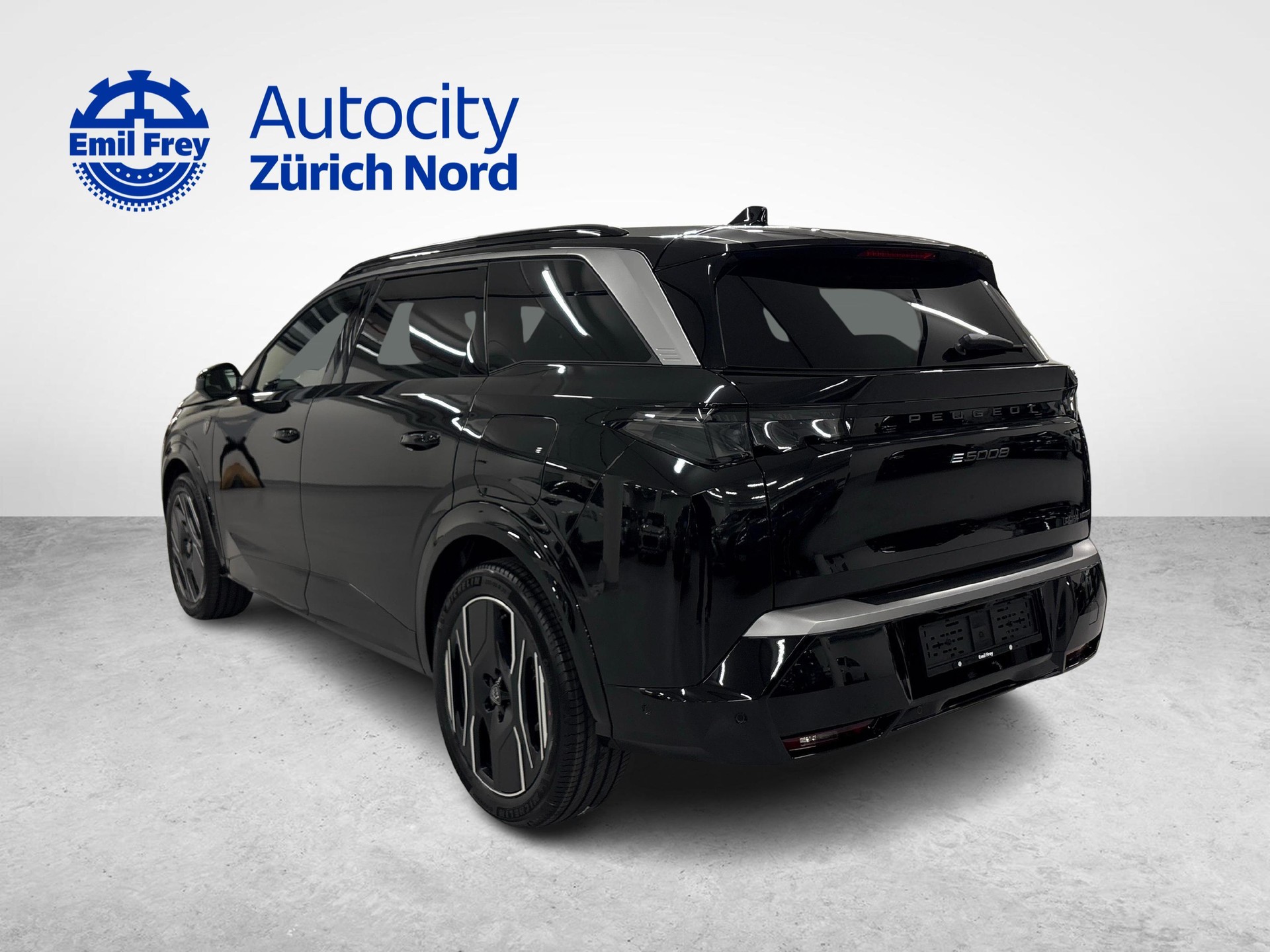 PEUGEOT 5008 e-GT Exclusive AWD-showroom-element-2
