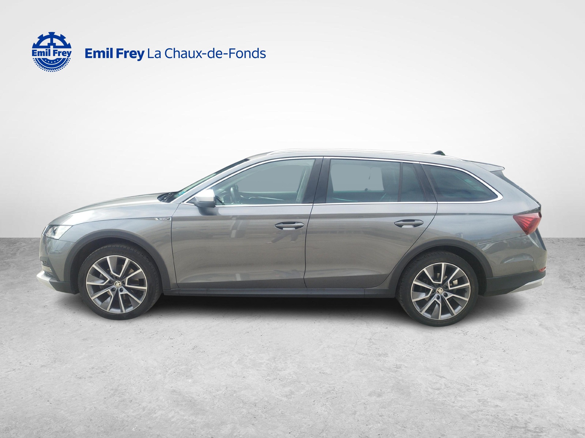 SKODA Octavia Scout 2.0 TSI 4x4 DSG-showroom-element-1