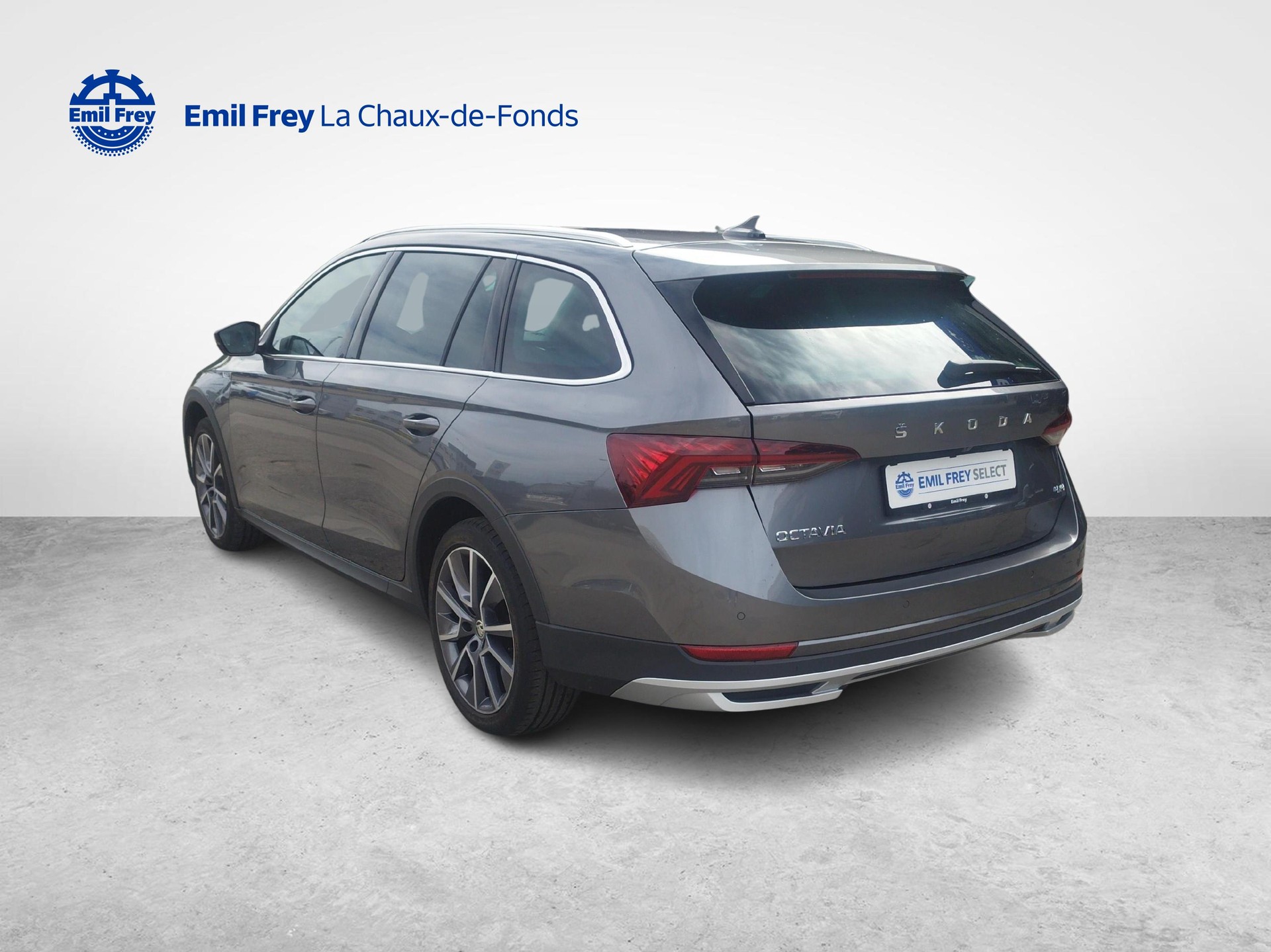 SKODA Octavia Scout 2.0 TSI 4x4 DSG-showroom-element-3