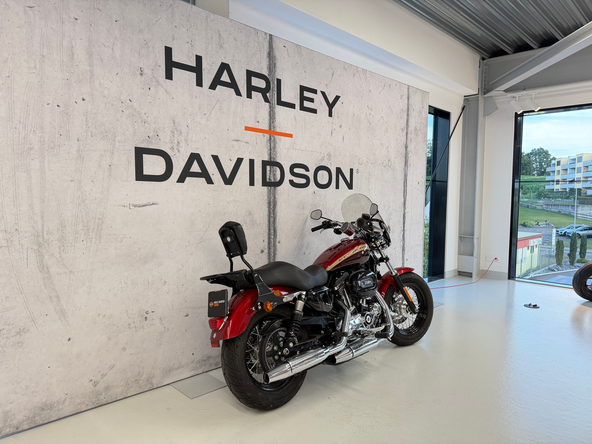 HARLEY-DAVIDSON XL 1200 C Sportster Custom ABS-image-2