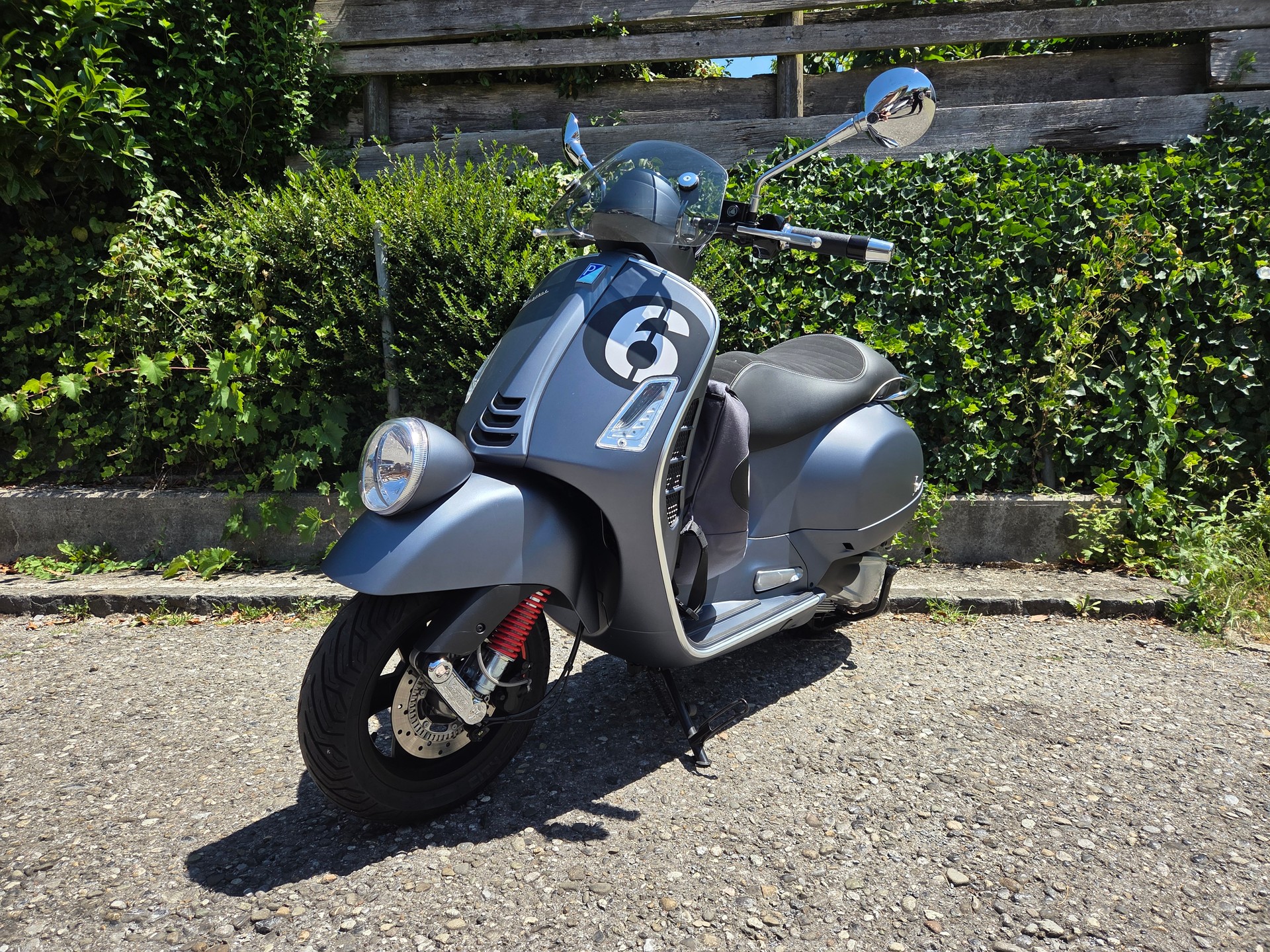 PIAGGIO Vespa GTV 300 Sei Giorni ABS-image-1