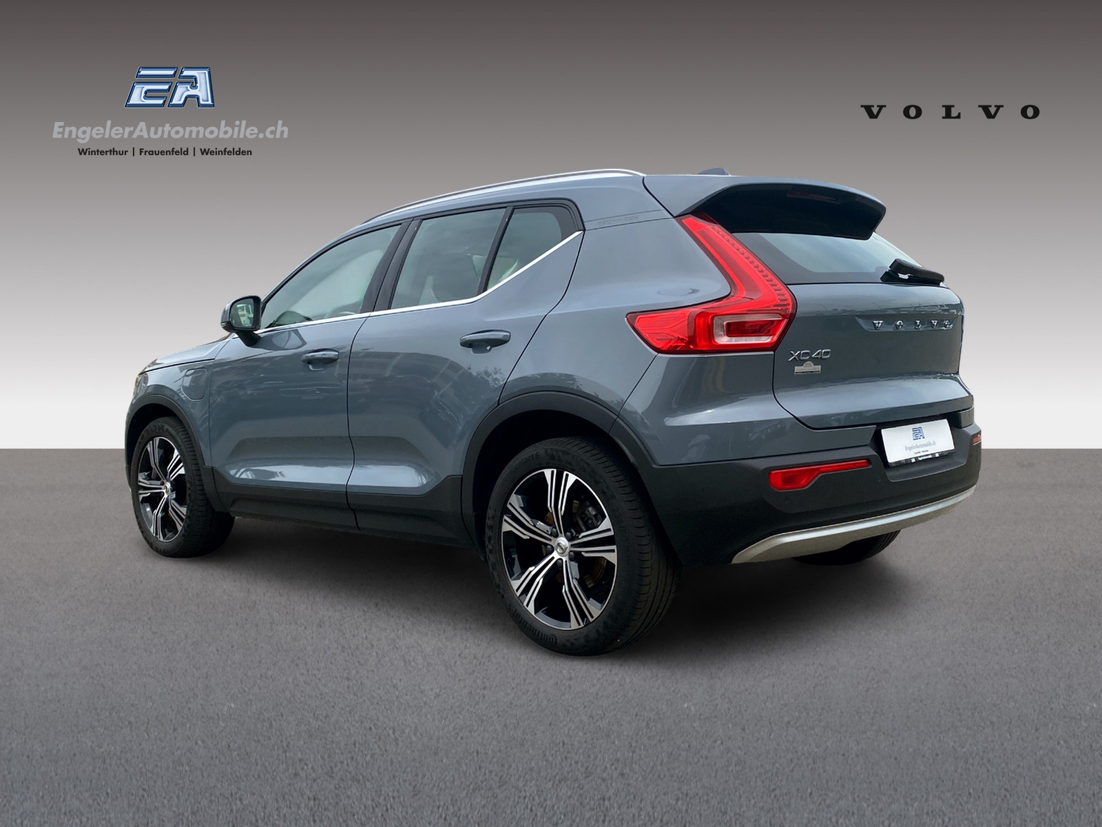 VOLVO XC40 1.5 T5 PiH Inscription-showroom-element-3