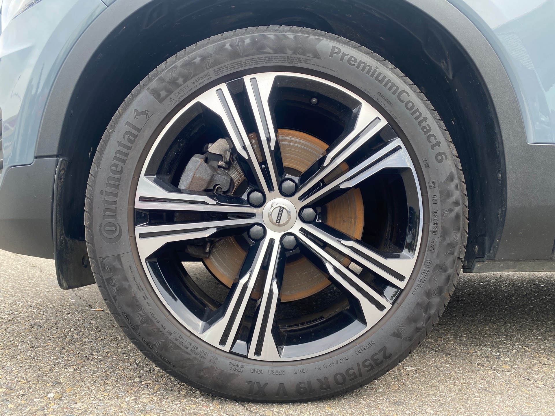 VOLVO XC40 1.5 T5 PiH Inscription-image-15