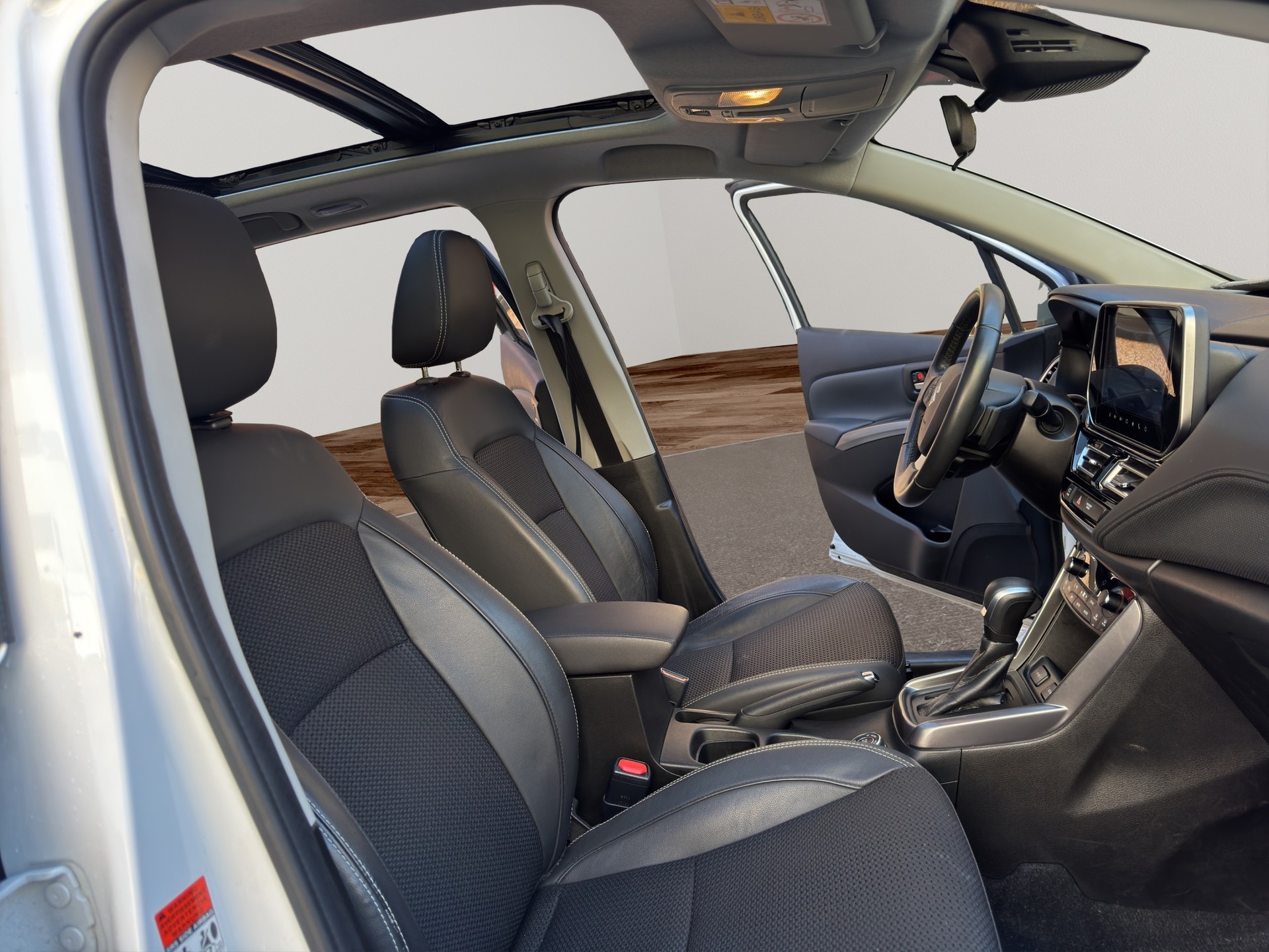 SUZUKI S-Cross 1.5 Compact Top Hybrid-image-8