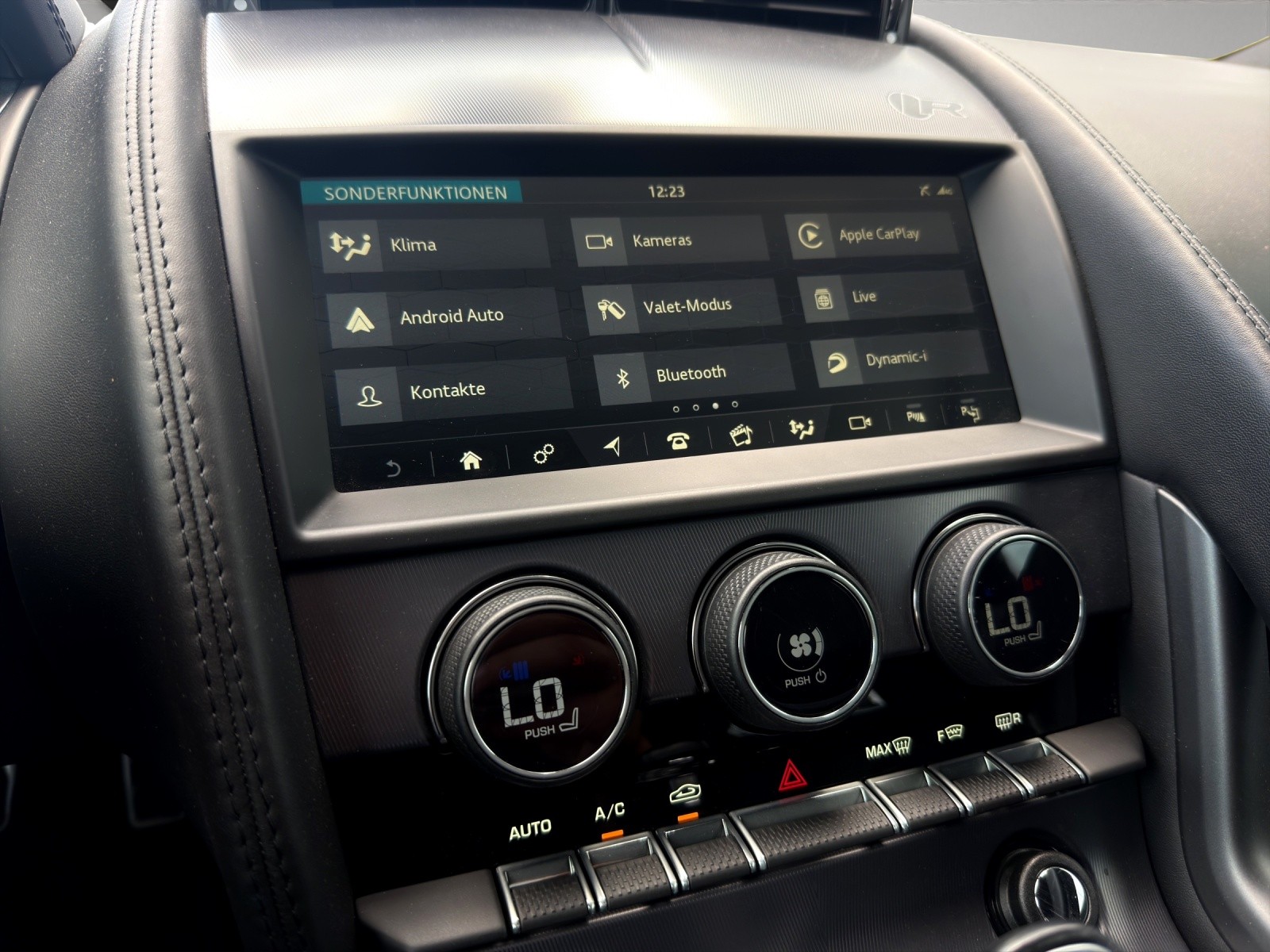 JAGUAR F-Type Coupé 5.0 V8 R75 Automatik AWD-image-18