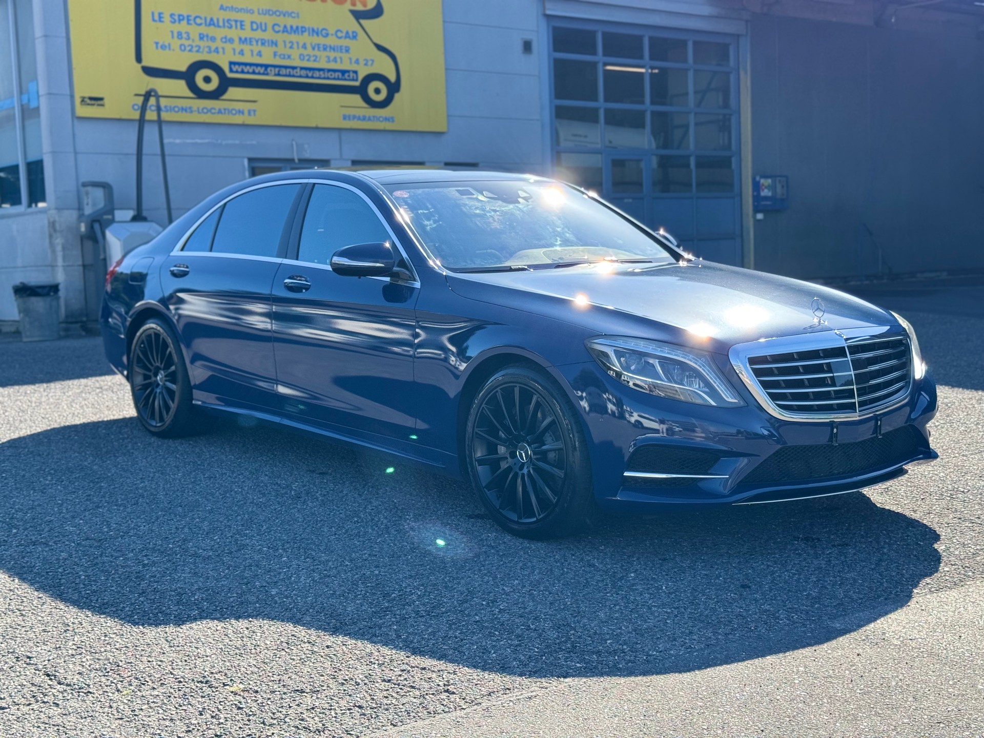 MERCEDES-BENZ S 500 V8 lang-image-9
