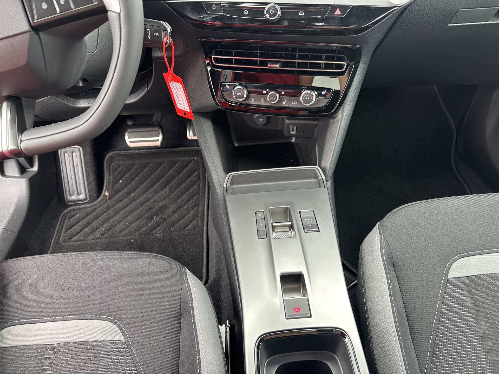 OPEL Mokka 1.2 Direct Injection Turbo GS Automat-image-11