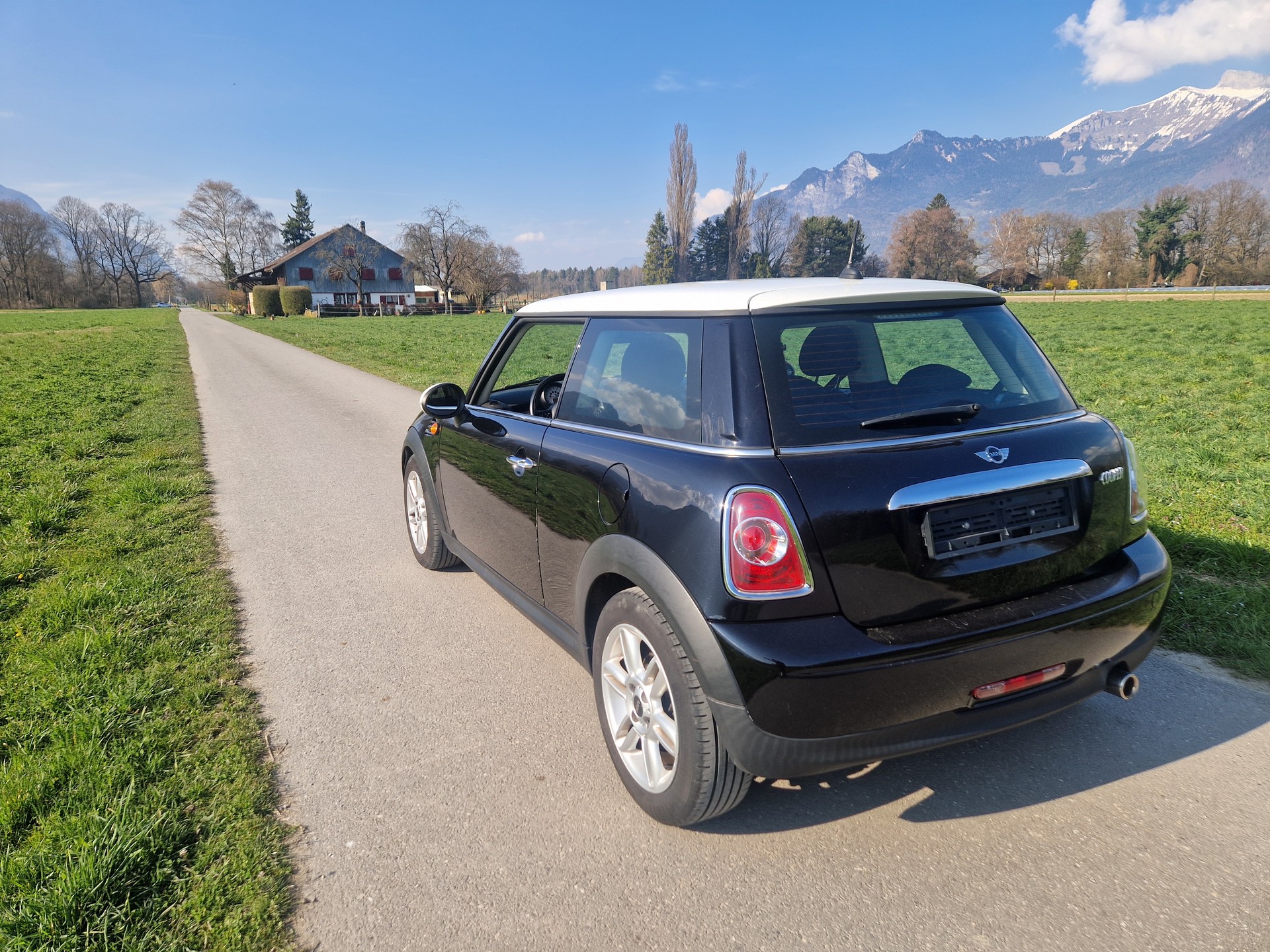 MINI Cooper-image-5