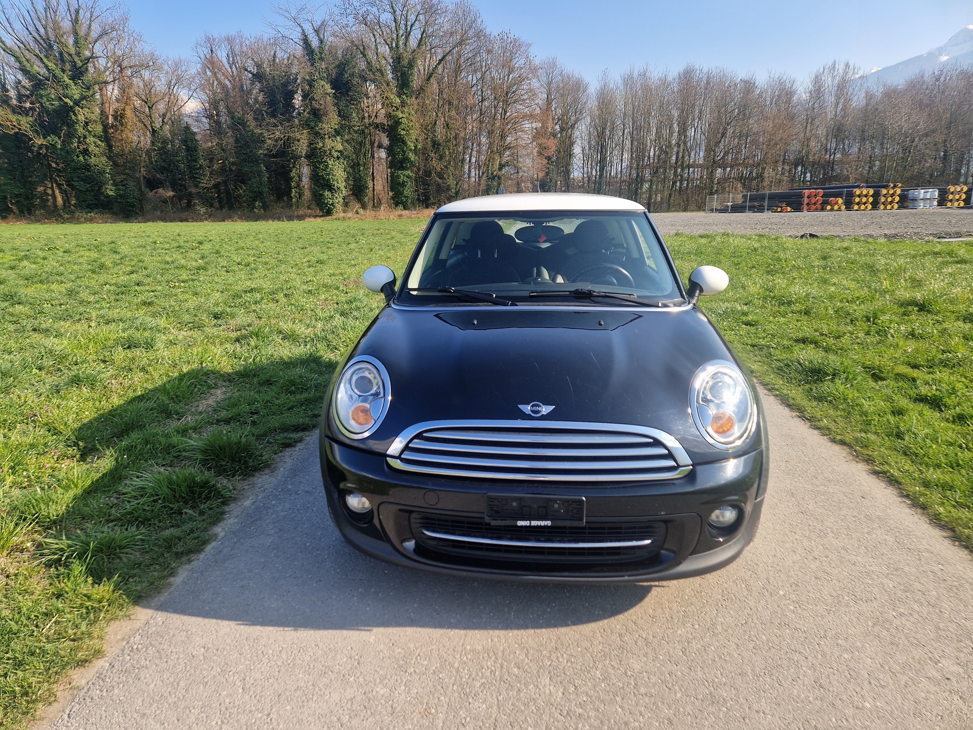 MINI Cooper-image-1