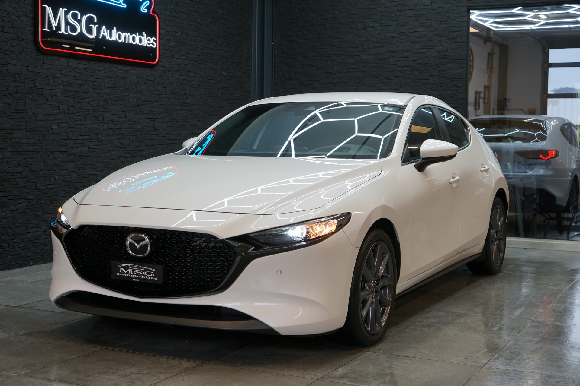 MAZDA 3 Hatchback SKYACTIV-X M Hybrid 186 Ambition Automat