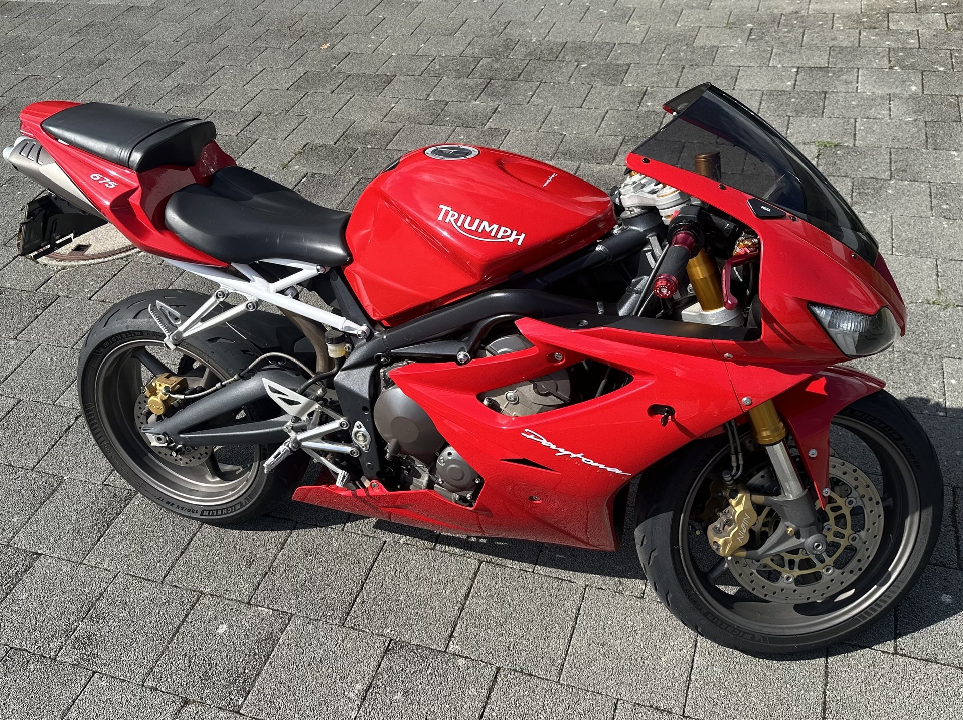 TRIUMPH Daytona 675-image-0