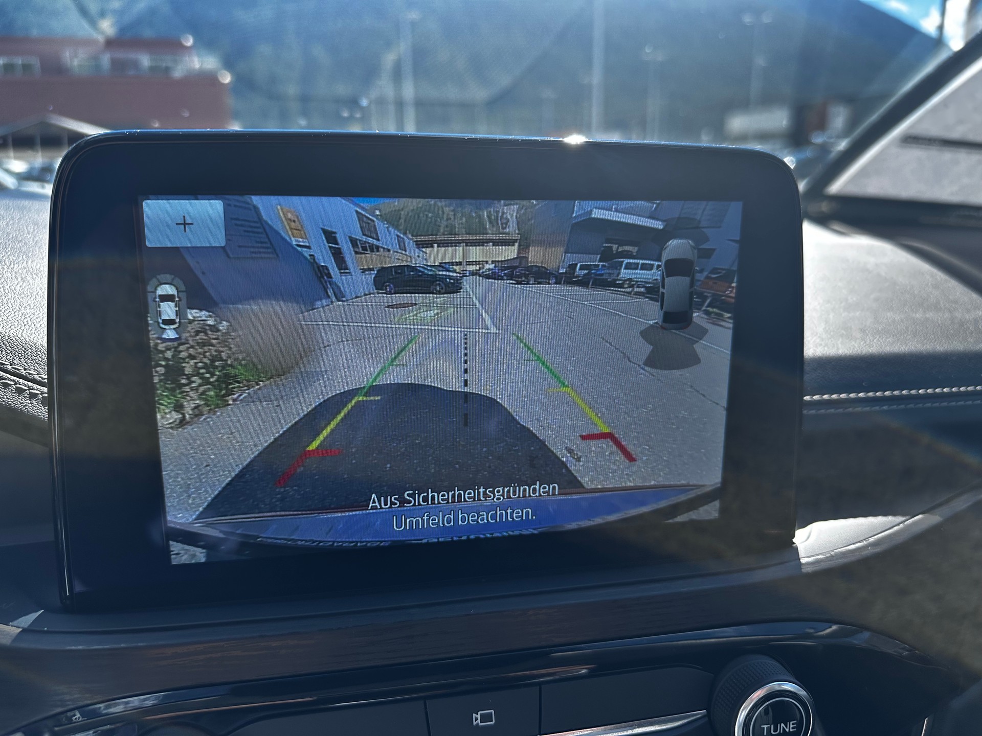 FORD Kuga 2.5 Hybrid Vignale 4x4-image-12