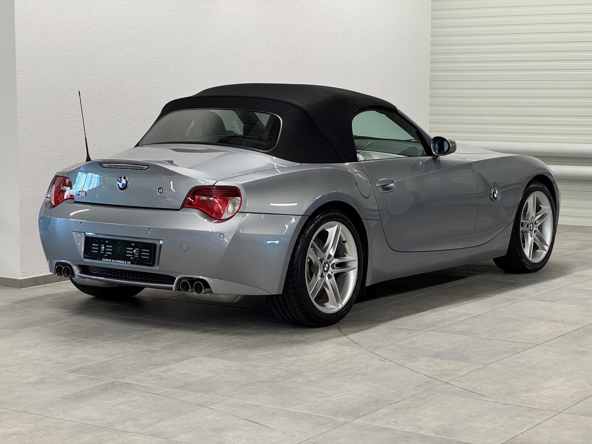 BMW Z4 M Roadster-image-11