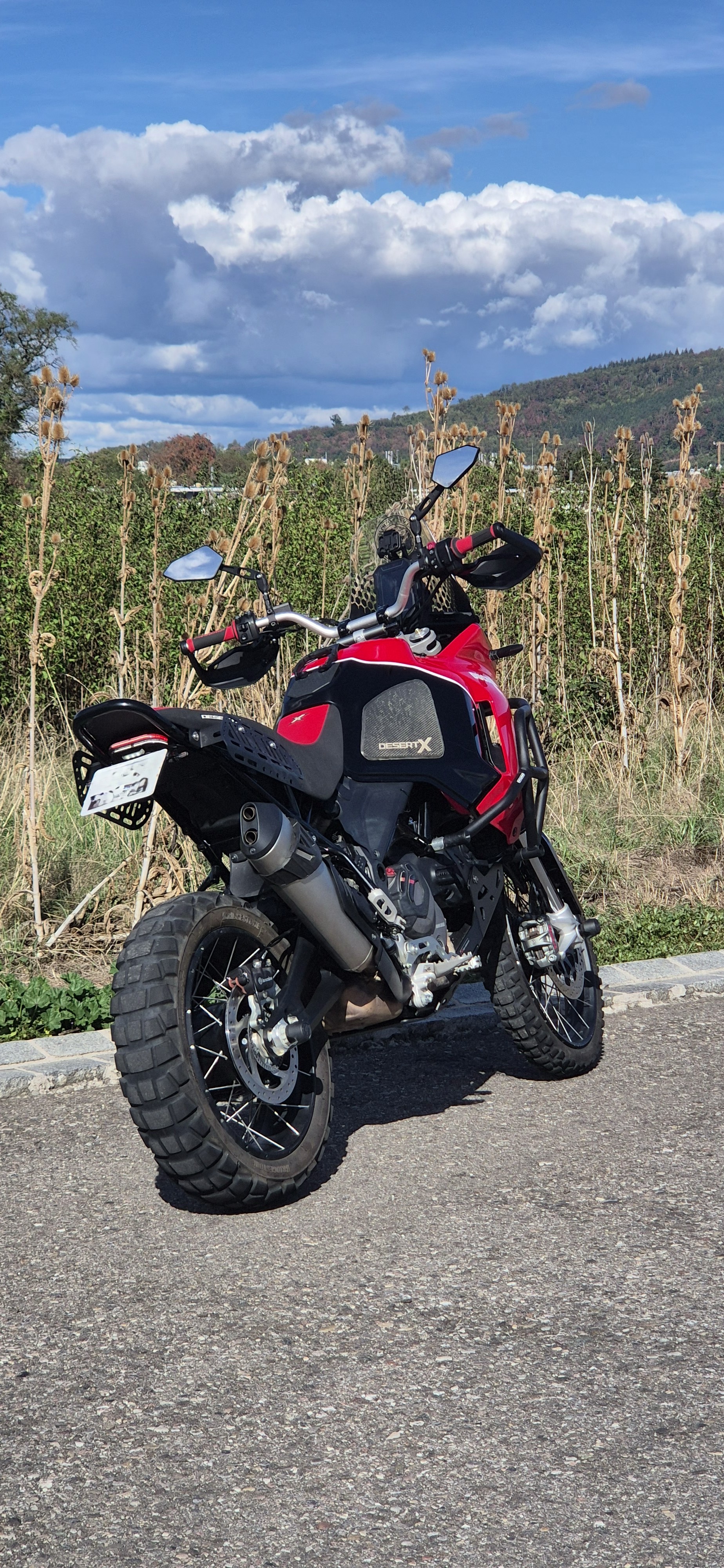 DUCATI Desert X mit Speziallackierung-image-1