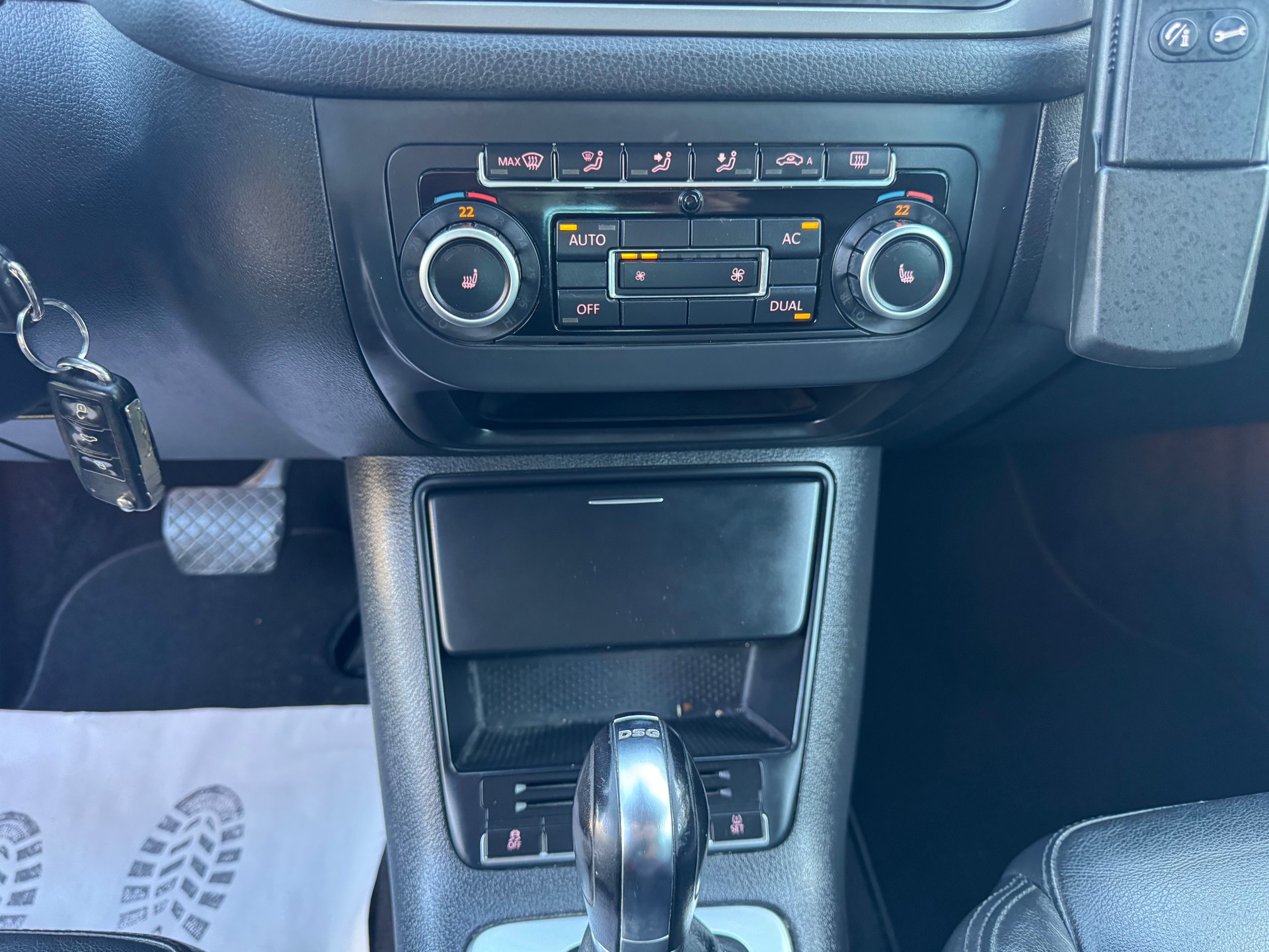 VW Tiguan 2.0 TSI Team DSG-image-21