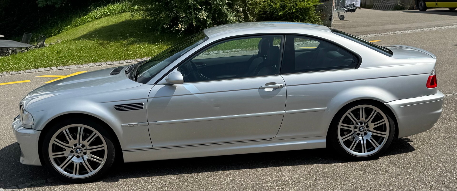 BMW M3 Coupé *Handschalter*1-Hand*-showroom-element-3