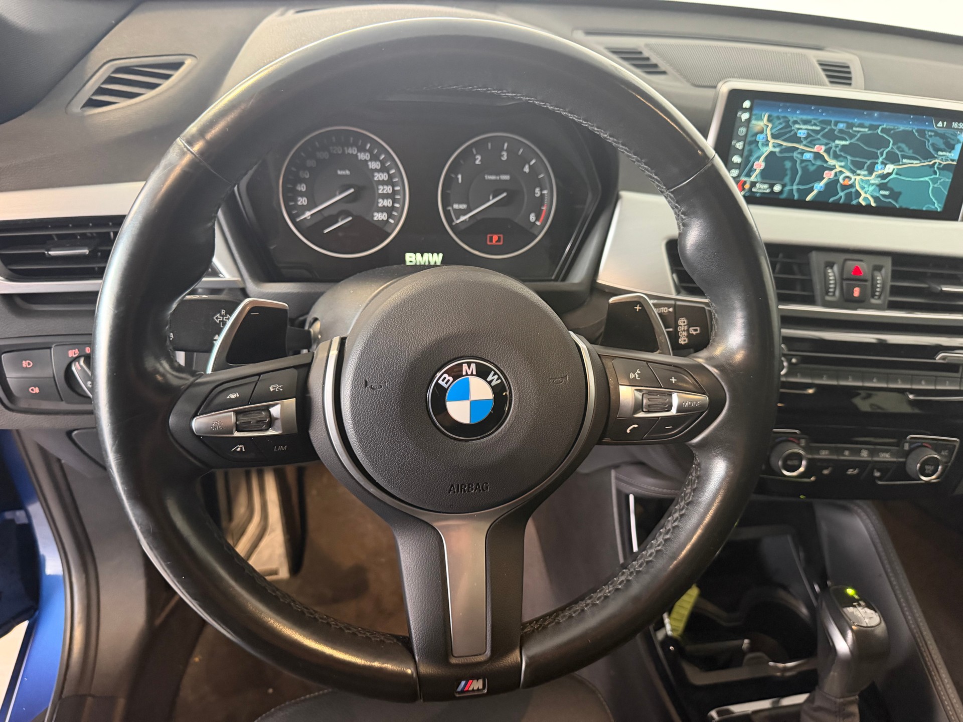 BMW X1 sDrive 18d M Sport Steptronic-image-13