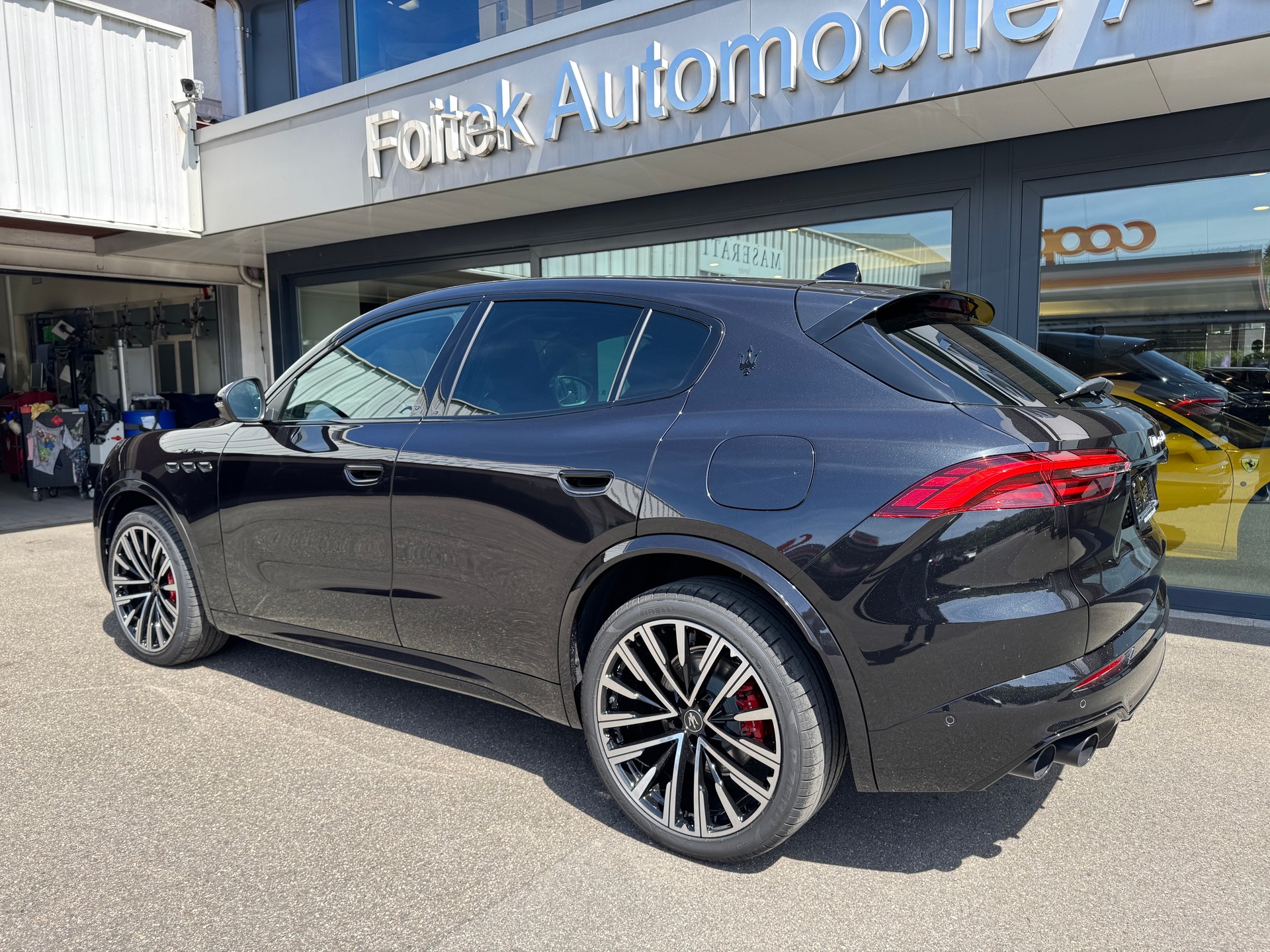 MASERATI Grecale 2.0 MHEV Modena-image-9