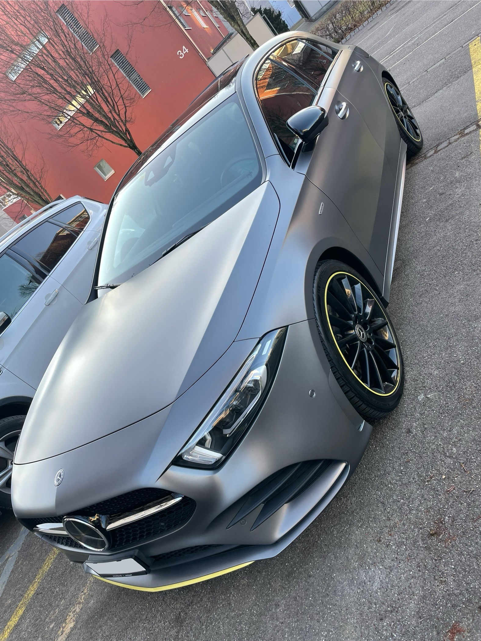 MERCEDES-BENZ AMG 4Matic YellowEdition1-image-11