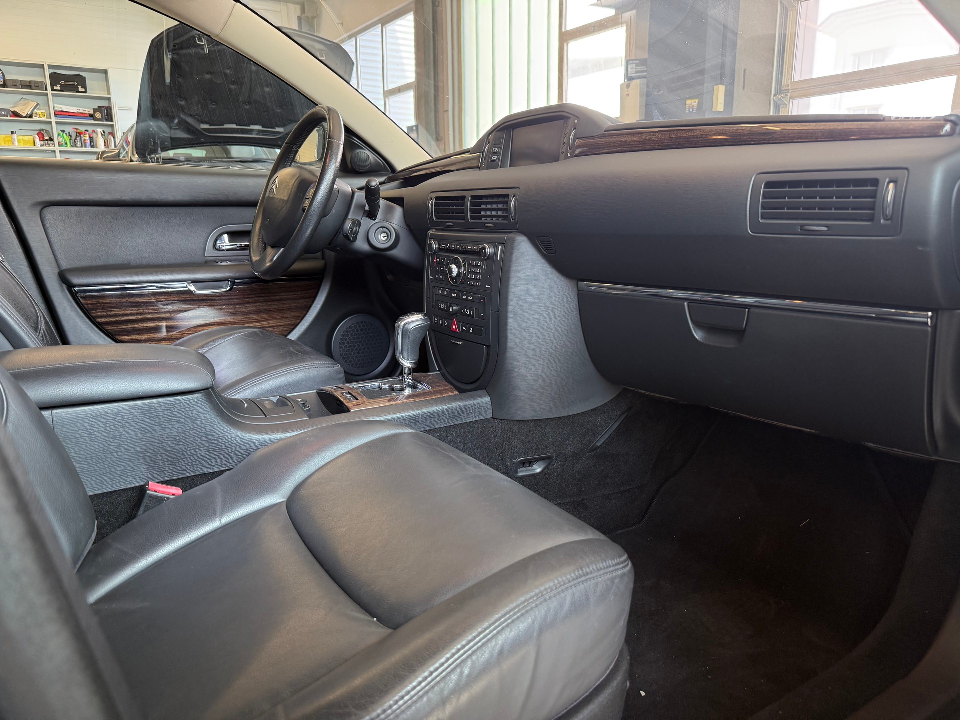 CITROEN C6 Sedan 3.0i V6 Exclusive Automatic-image-12