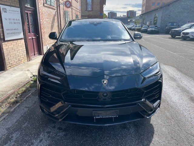 LAMBORGHINI Urus E-Gear-image-8