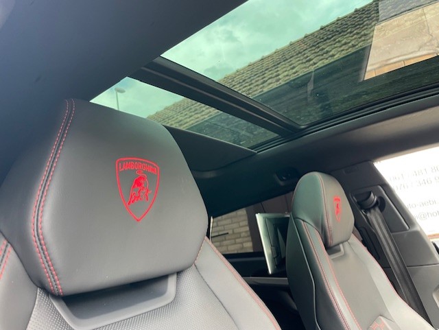 LAMBORGHINI Urus E-Gear-image-12