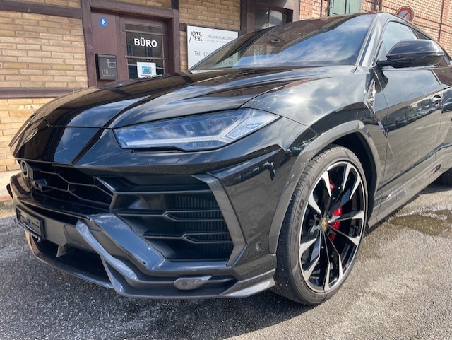 LAMBORGHINI Urus E-Gear-image-9