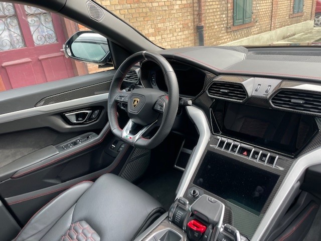 LAMBORGHINI Urus E-Gear-image-13
