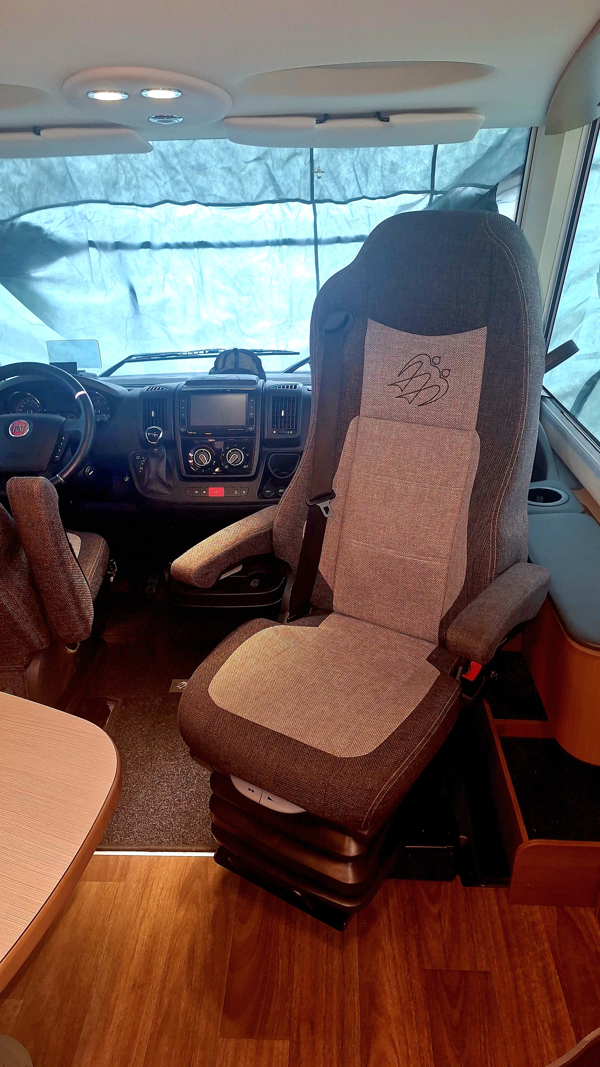 KNAUS VAN I 650 MEG Platinum Selection-image-9
