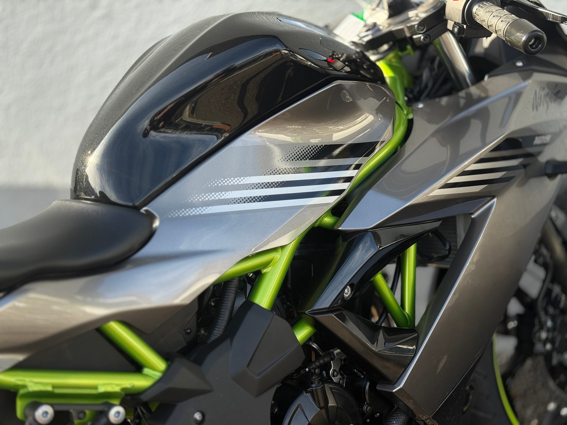 KAWASAKI NINJA 125-image-7