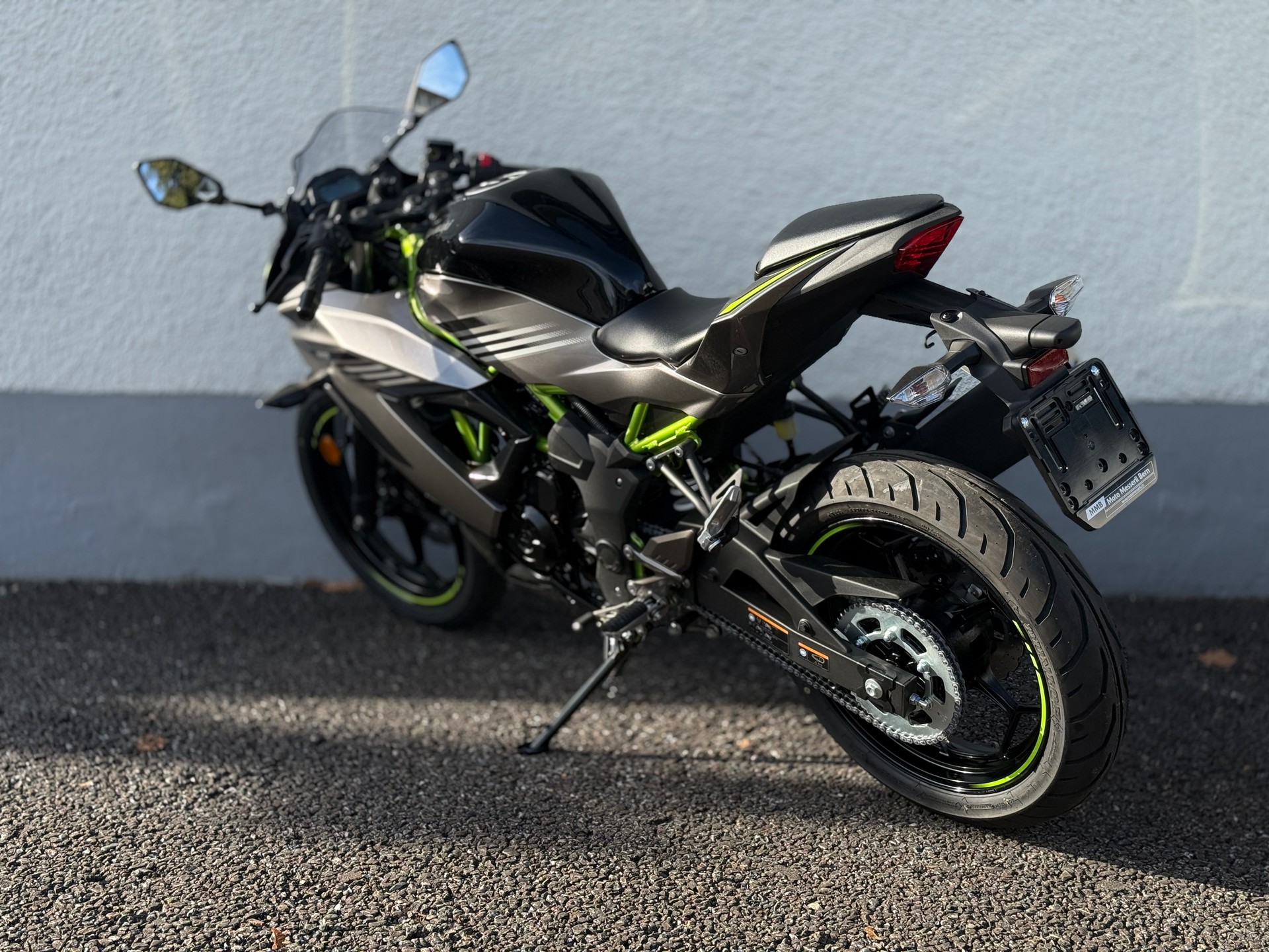 KAWASAKI NINJA 125-image-3