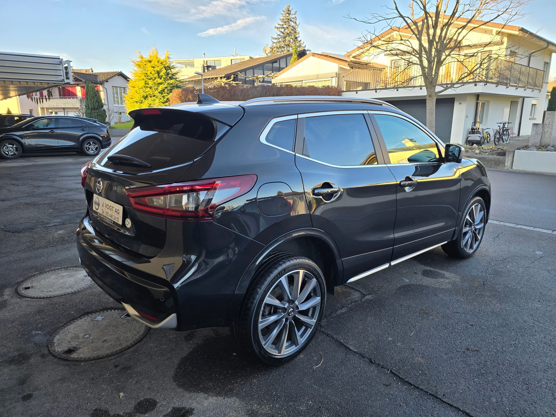 NISSAN Qashqai 1.7 dCi tekna Xtronic ALL-MODE 4x4-image-4