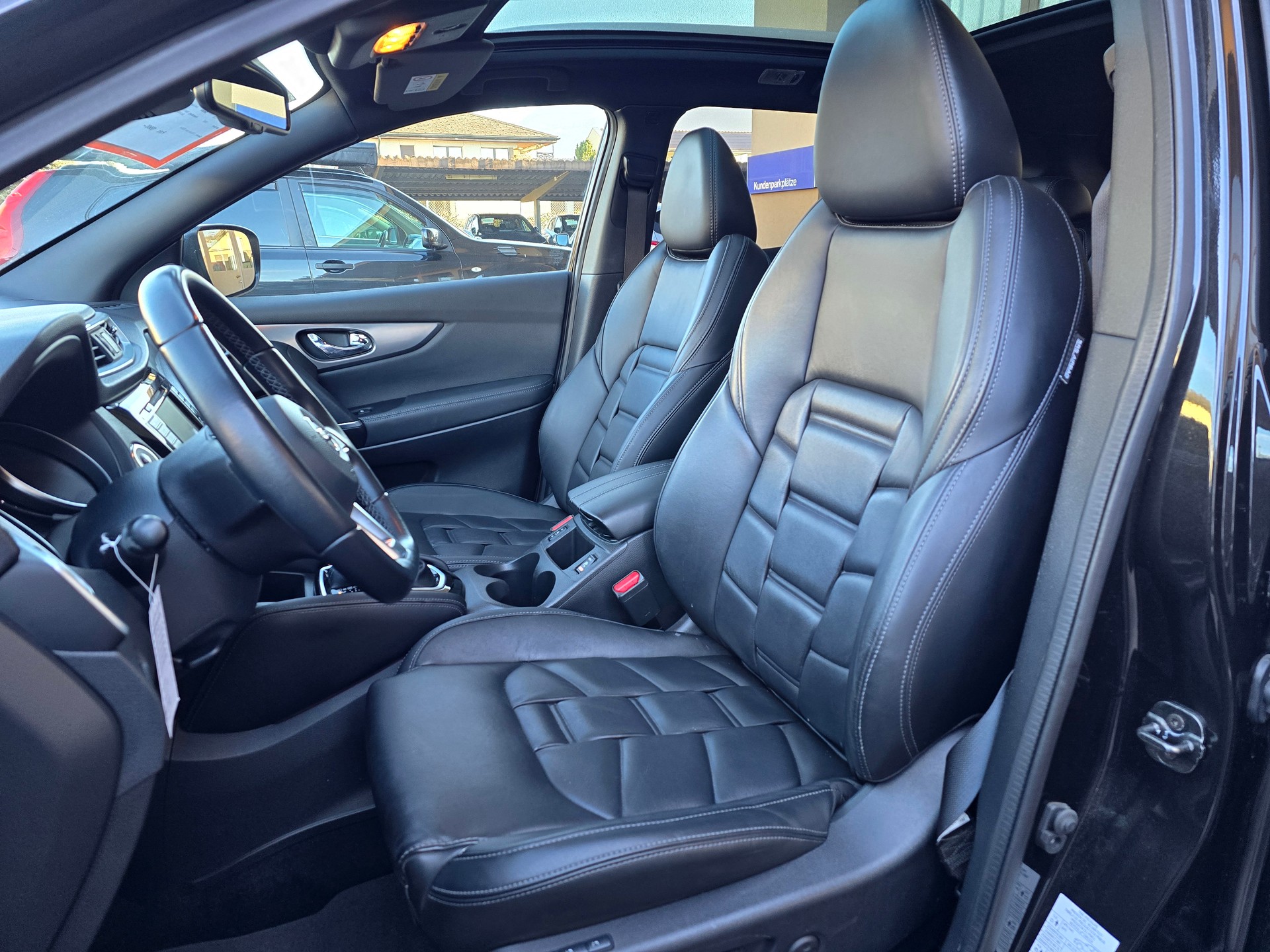 NISSAN Qashqai 1.7 dCi tekna Xtronic ALL-MODE 4x4-image-7