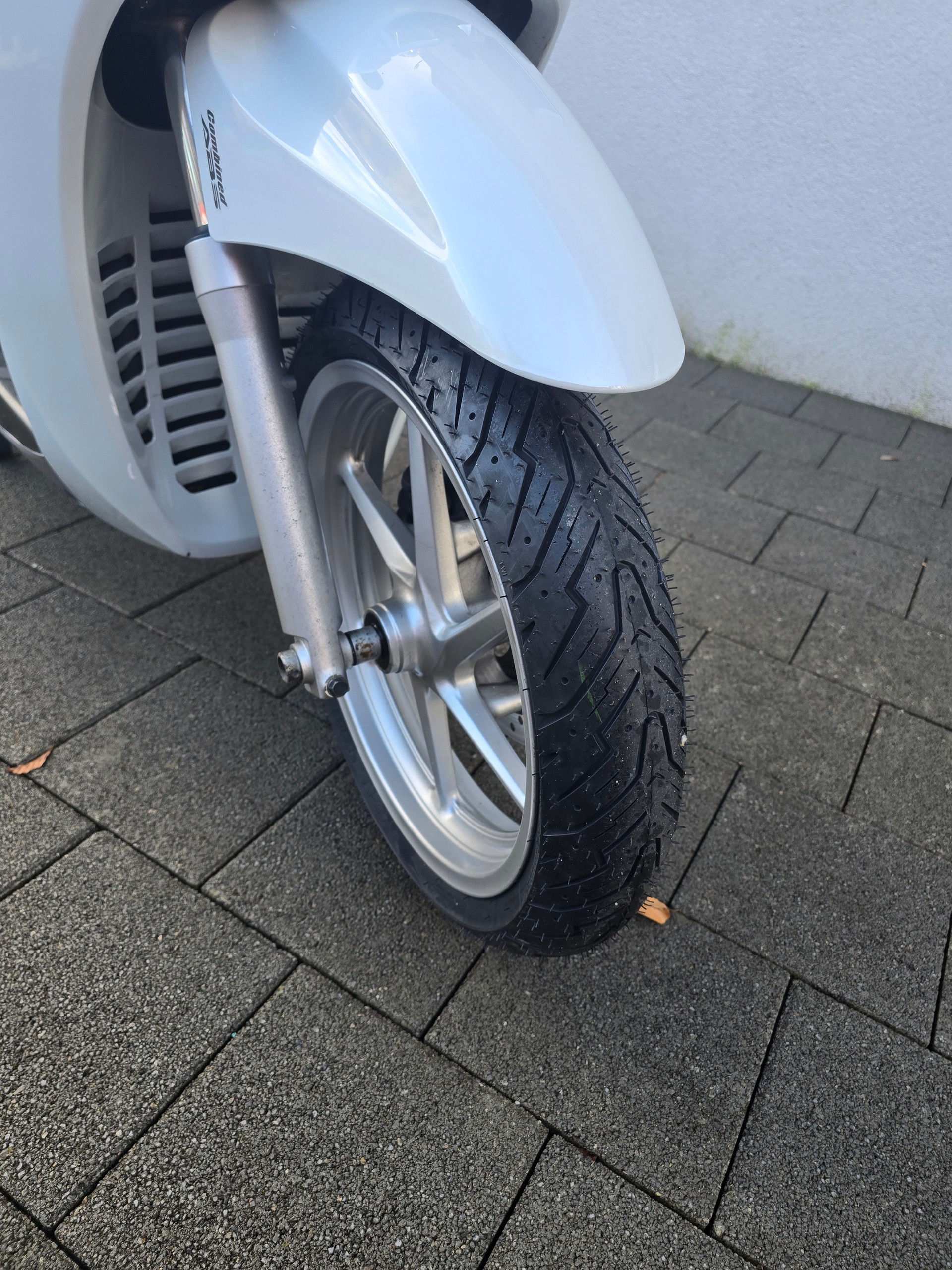 HONDA SH 300 iR ABS Sporty-image-5