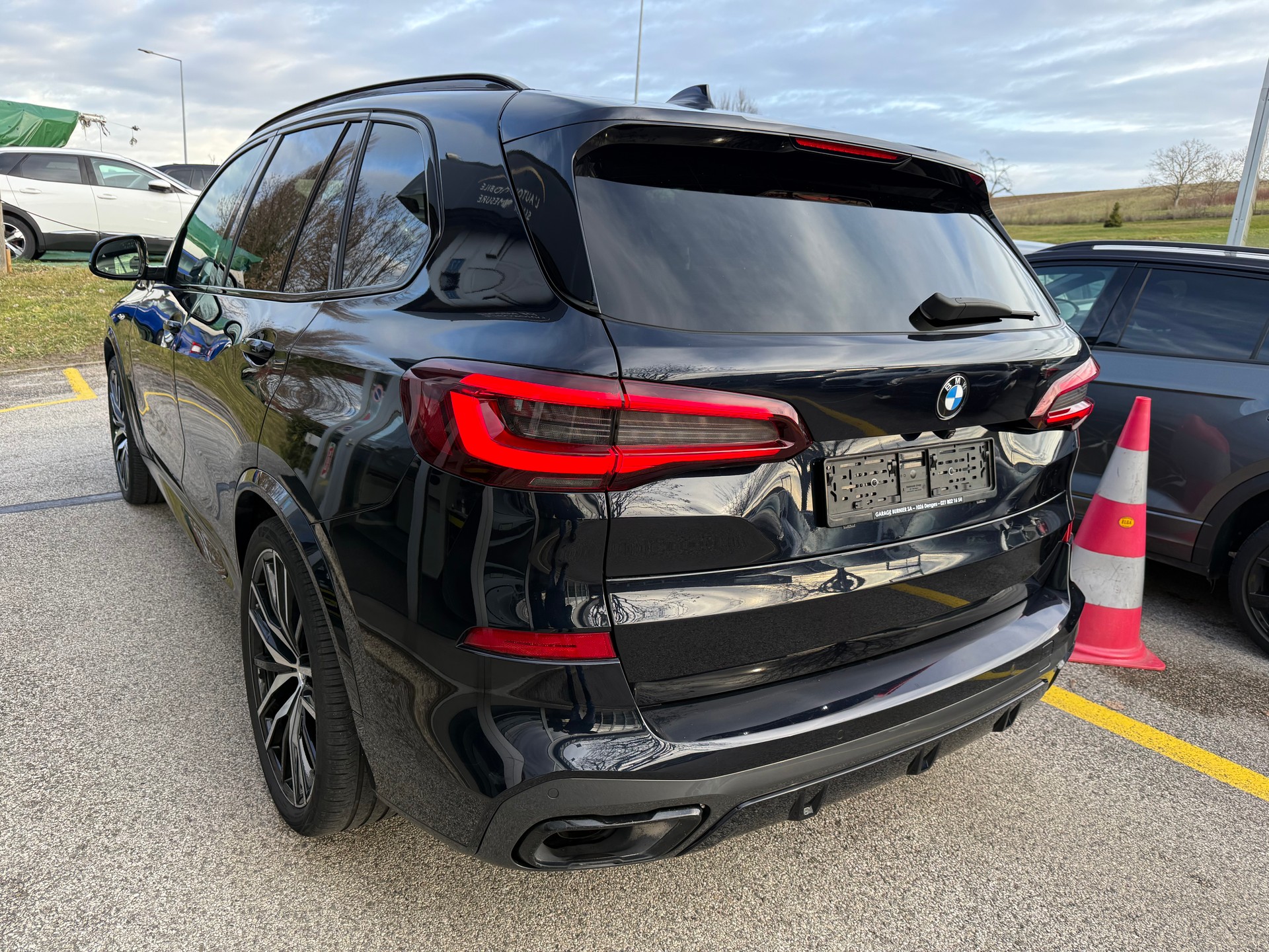 BMW X5 xDrive 30d Steptronic-showroom-element-2