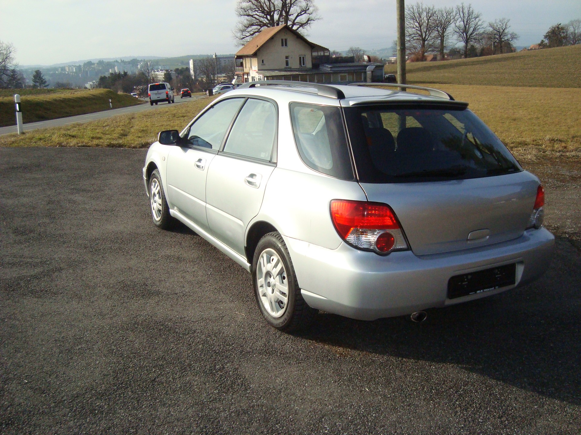 SUBARU IMPREZA-image-3