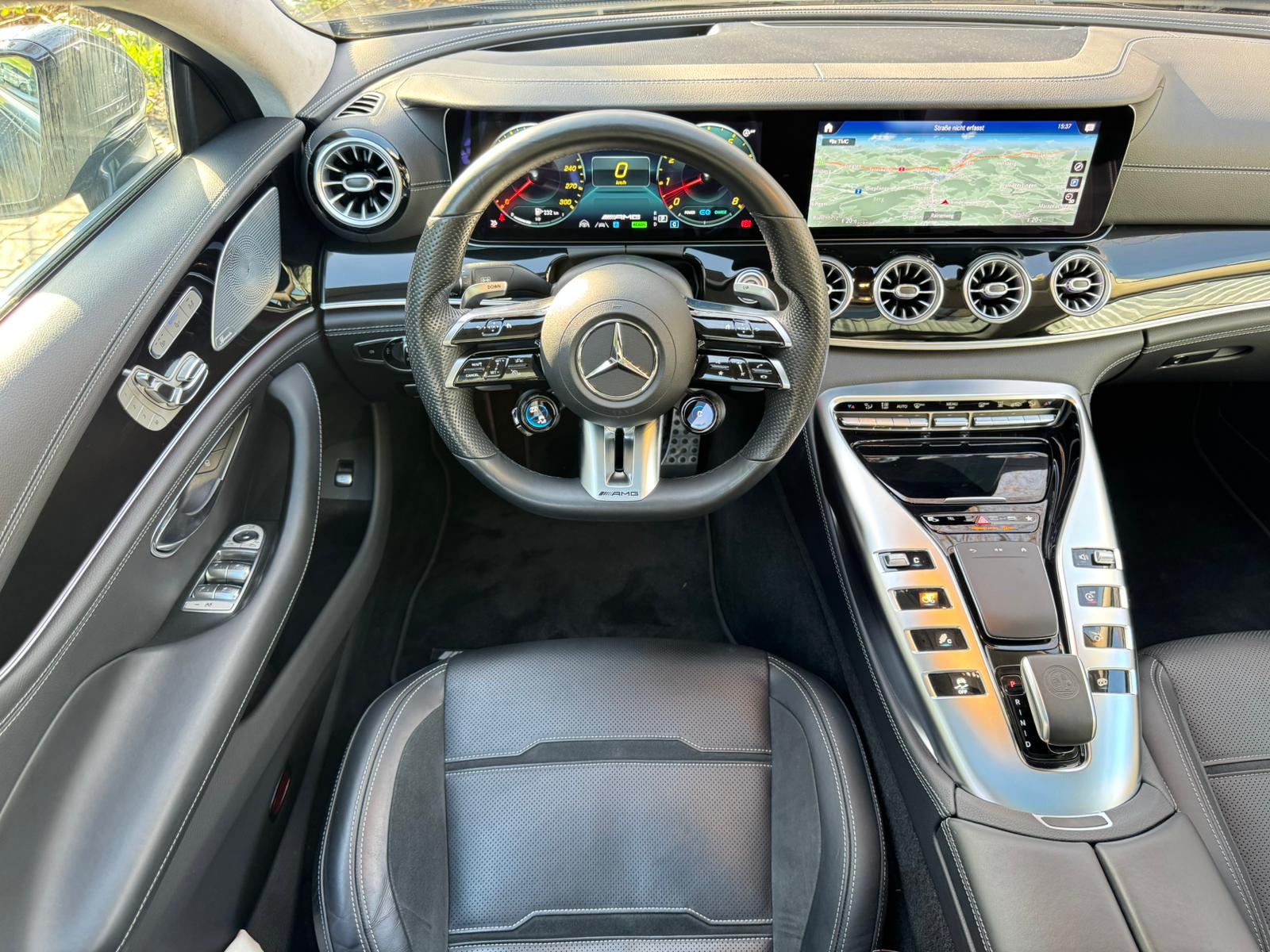MERCEDES-BENZ AMG GT 4 43 4Matic+ Speedshift TCT *Facelift*-image-21