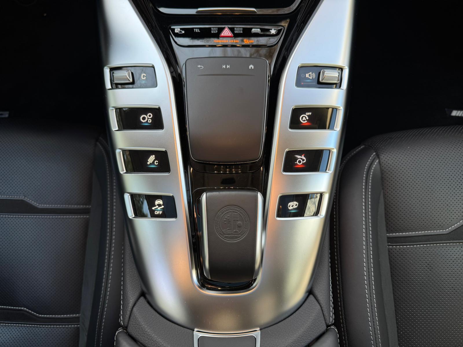 MERCEDES-BENZ AMG GT 4 43 4Matic+ Speedshift TCT *Facelift*-image-23