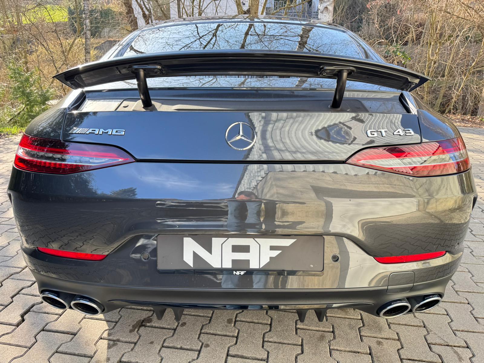 MERCEDES-BENZ AMG GT 4 43 4Matic+ Speedshift TCT *Facelift*-showroom-element-3
