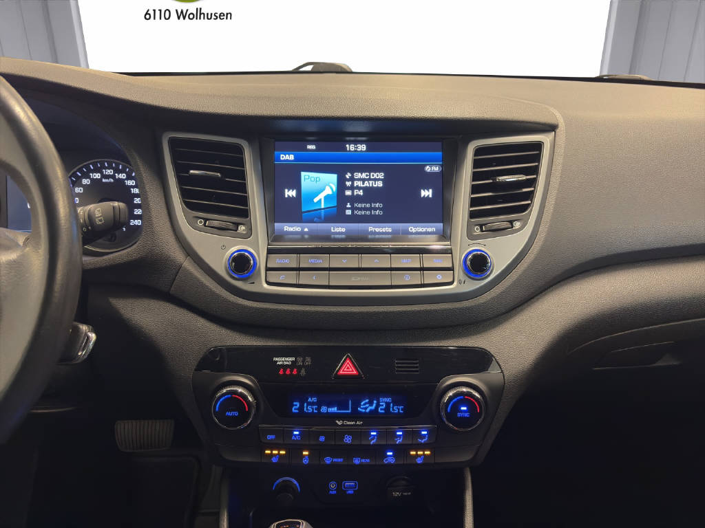 HYUNDAI Tucson 1.6 T-GDi Plena 4WD-image-5
