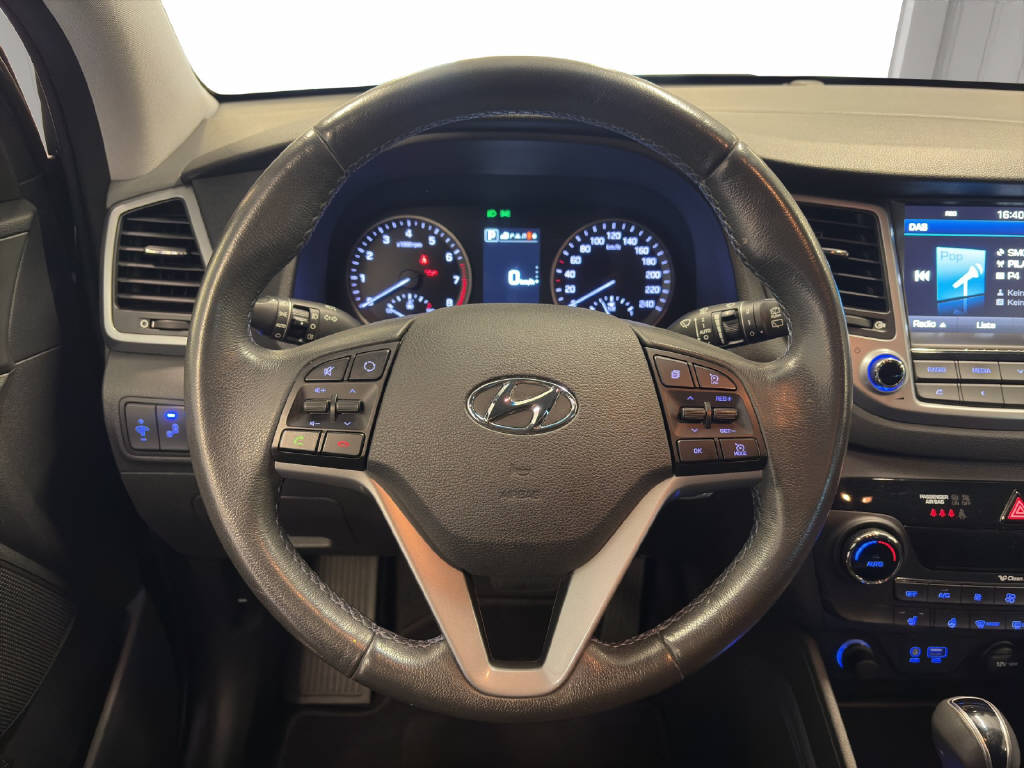 HYUNDAI Tucson 1.6 T-GDi Plena 4WD-image-8